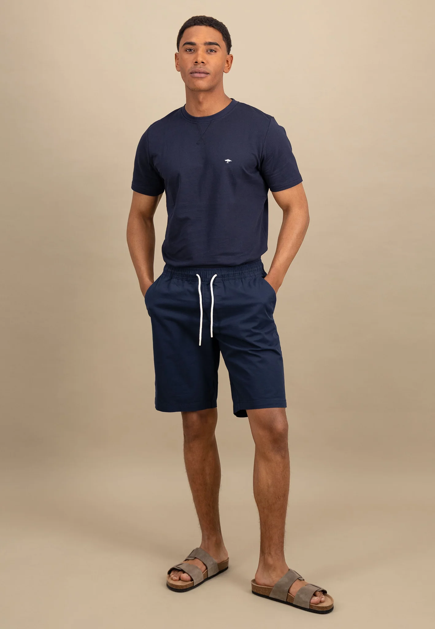 Bermuda Shorts aus Baumwoll-Mix mit Kordelzug - Image 13