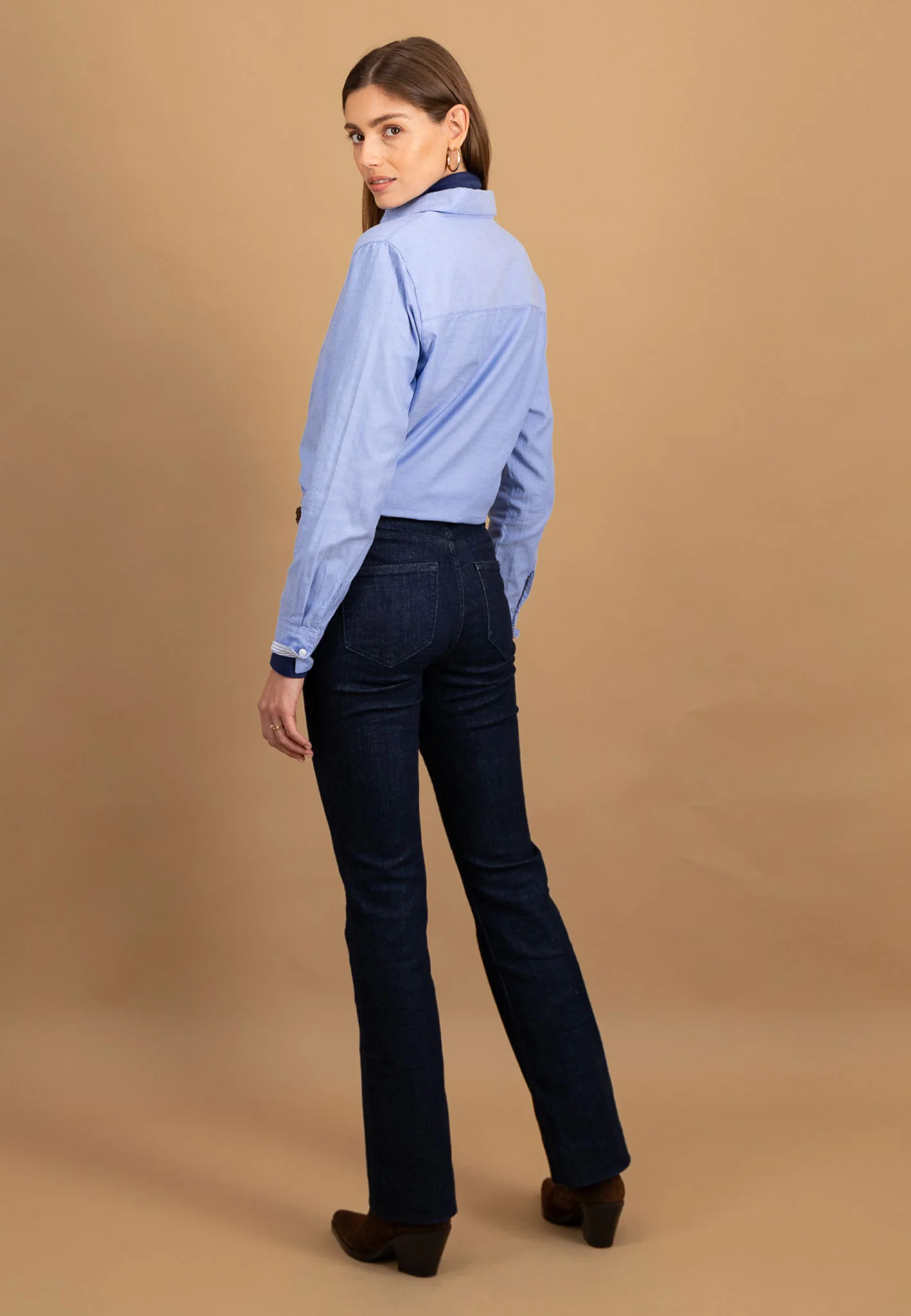 Bluse aus Baumwolle mit Hemdkragen und Knopfleiste - Image 10