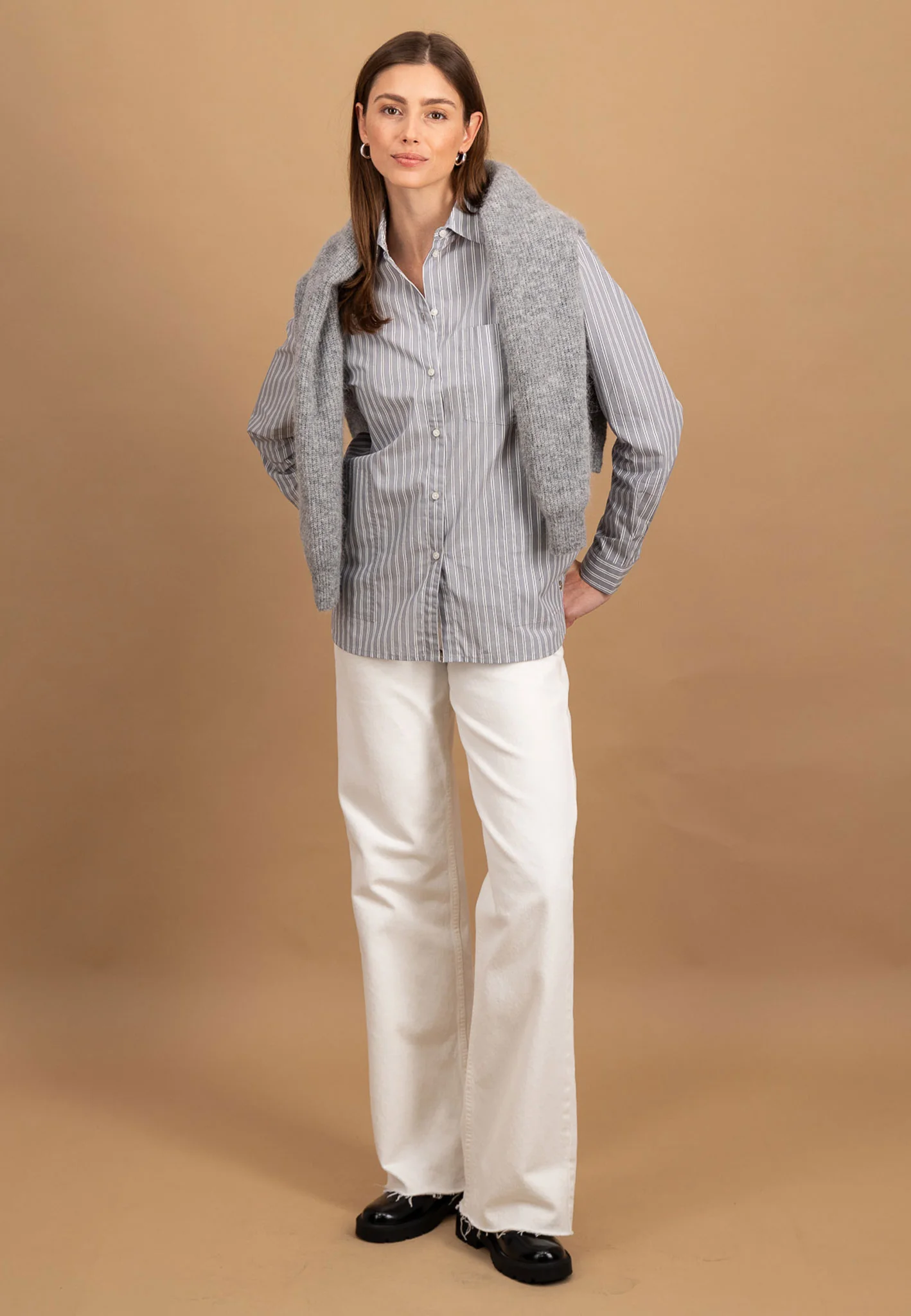 Bluse aus Baumwolle mit Streifenmuster und durchgehender Knopfleiste - Image 4