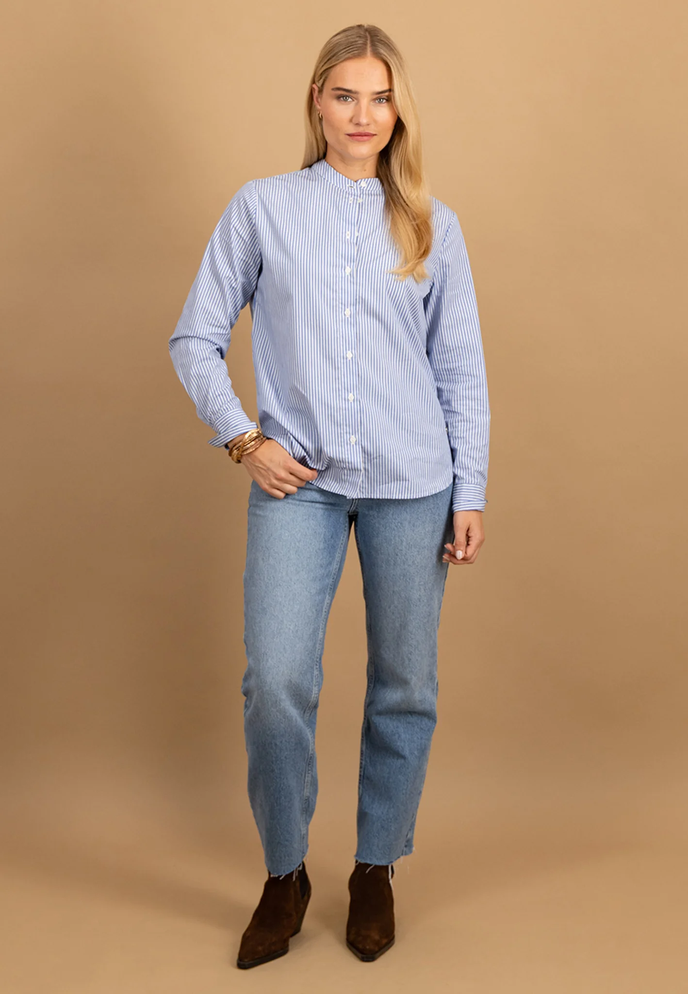 Bluse aus Baumwolle mit Streifenmuster und schmalem Kragen - Image 14