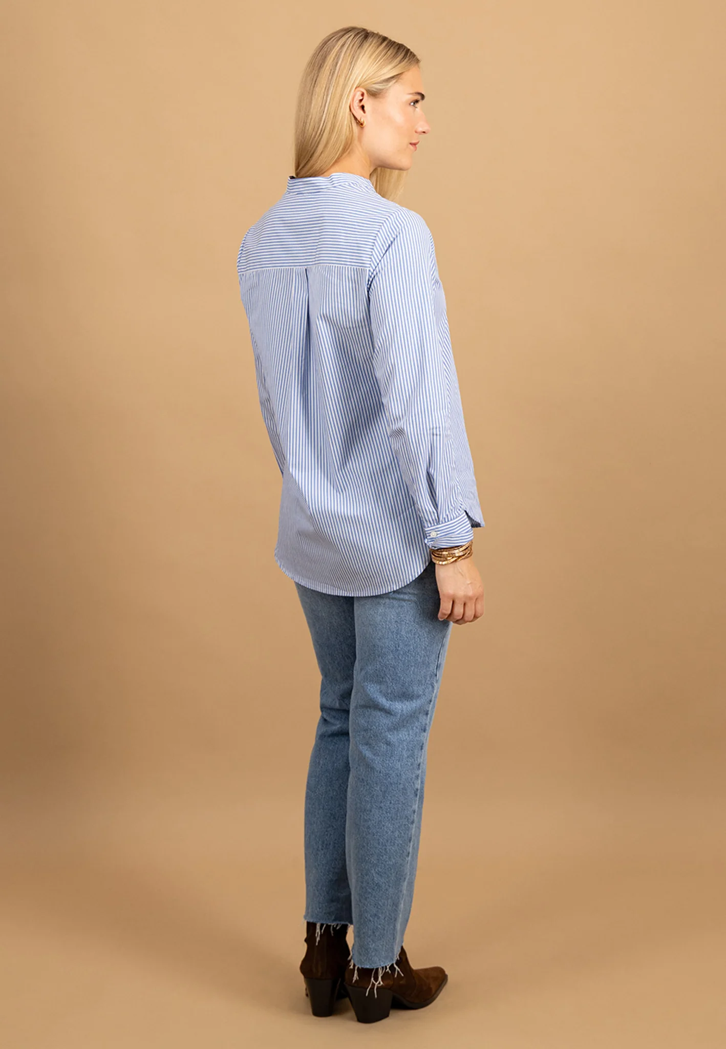 Bluse aus Baumwolle mit Streifenmuster und schmalem Kragen - Image 15