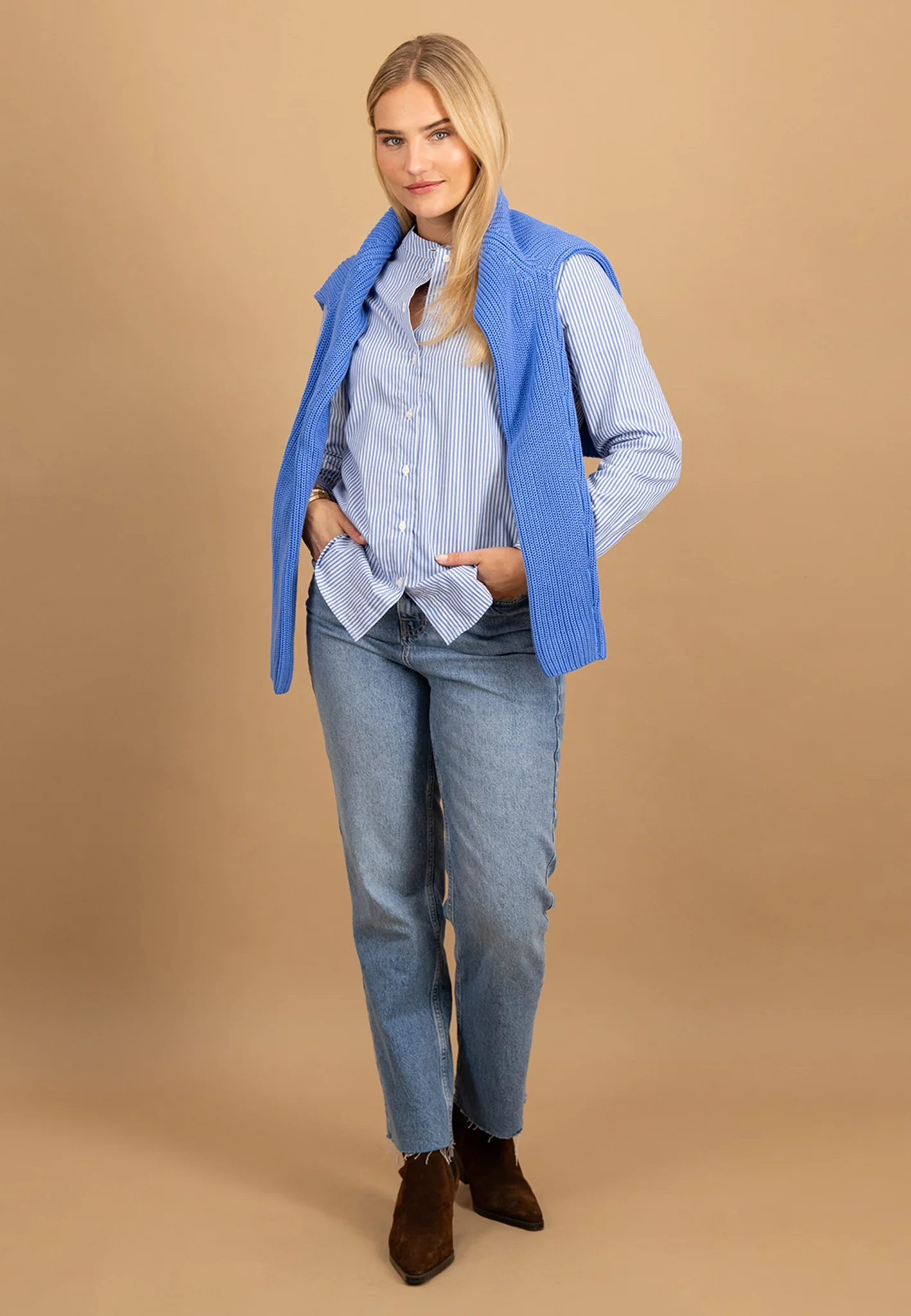Bluse aus Baumwolle mit Streifenmuster und schmalem Kragen - Image 16