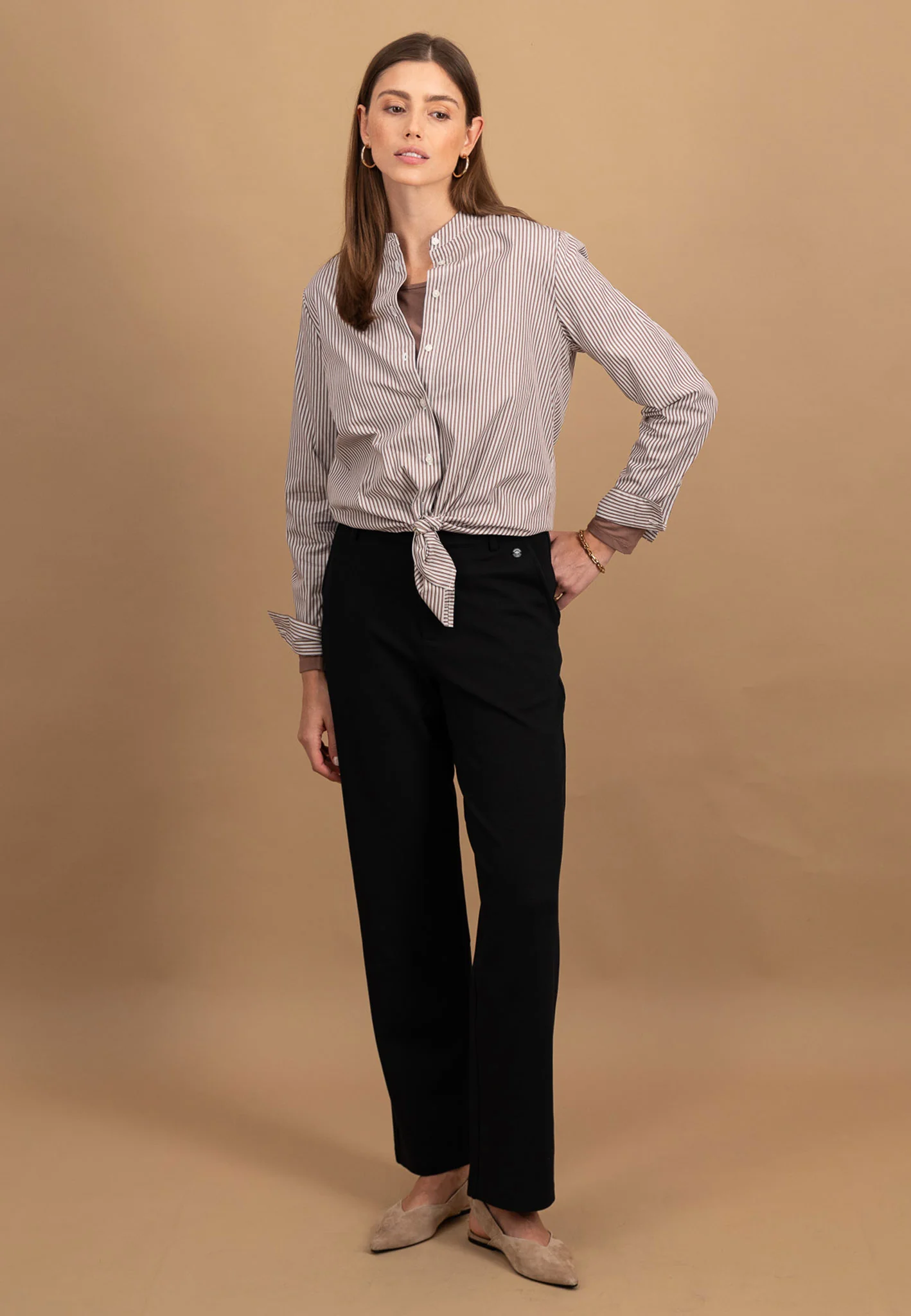 Bluse aus Baumwolle mit Streifenmuster und schmalem Kragen - Image 4