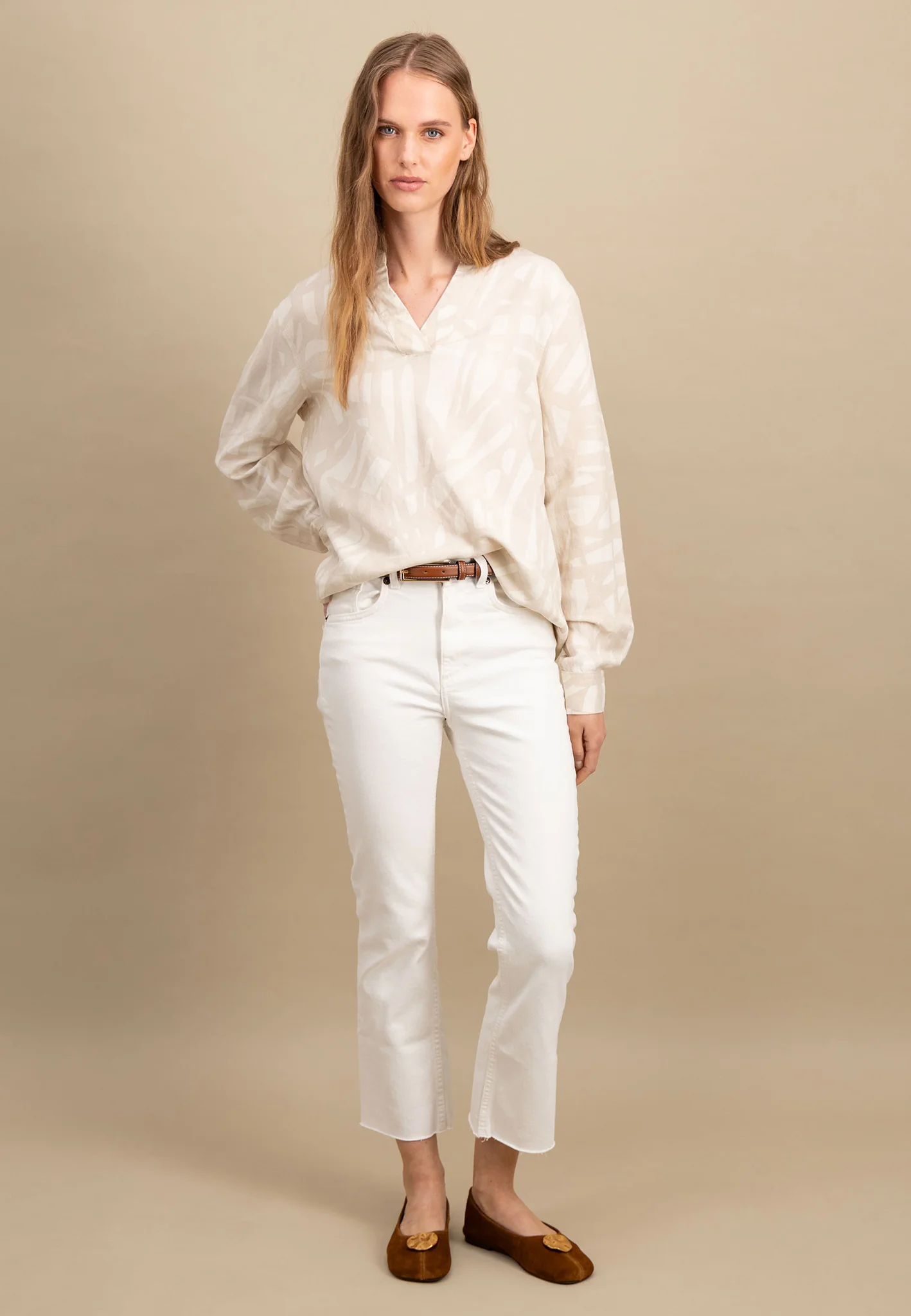 Bluse aus Leinenmix mit Tunika-Kragen - Image 2