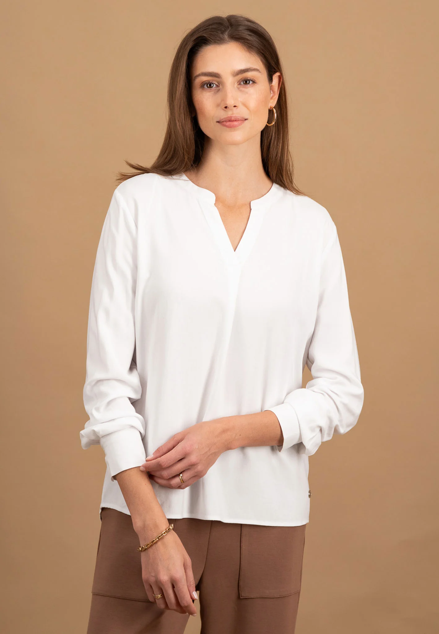 Bluse aus Viskose mit Serafino-Ausschnitt - Image 7