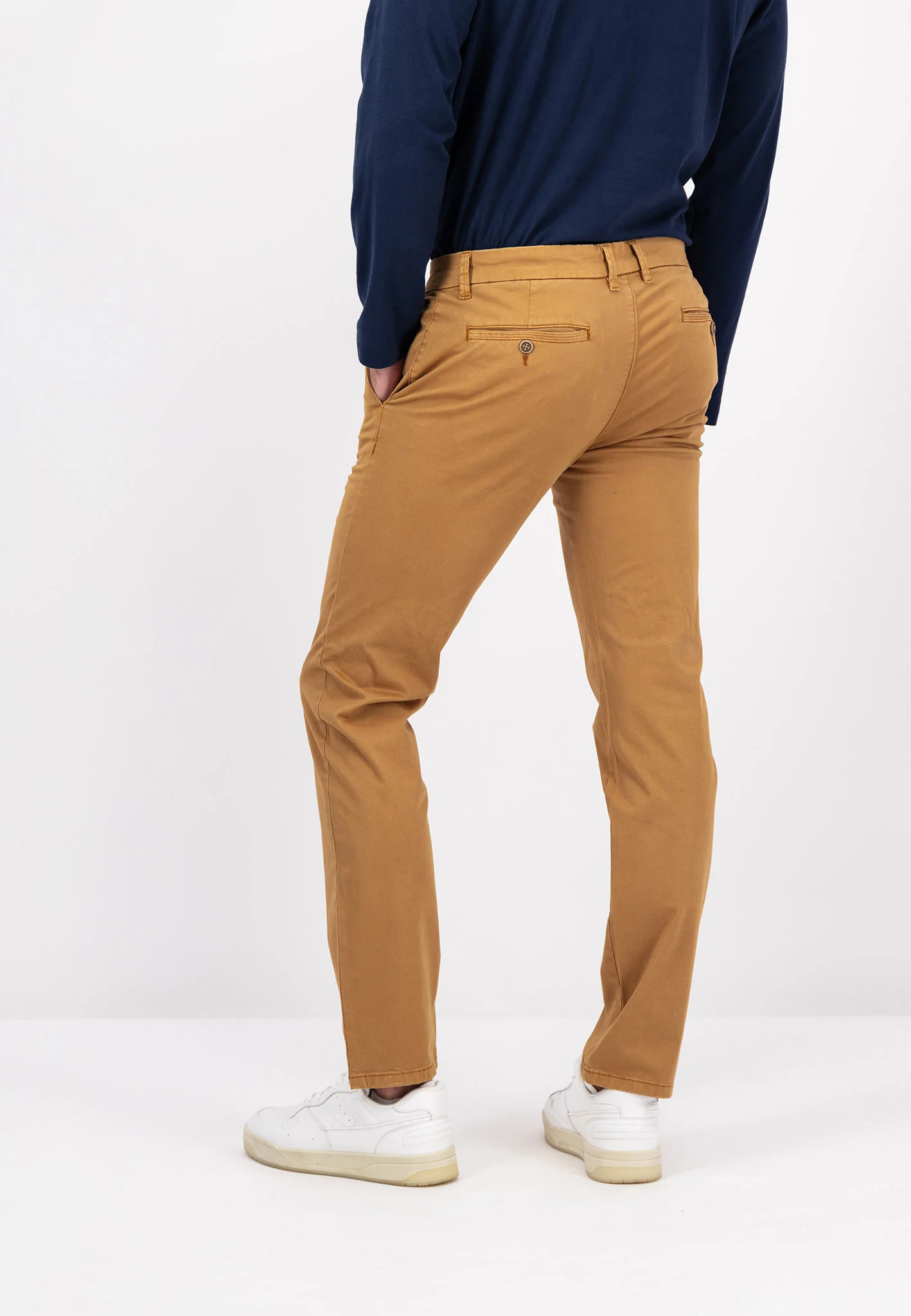 Chino aus Baumwoll-Mix– Straight-Leg - Image 10