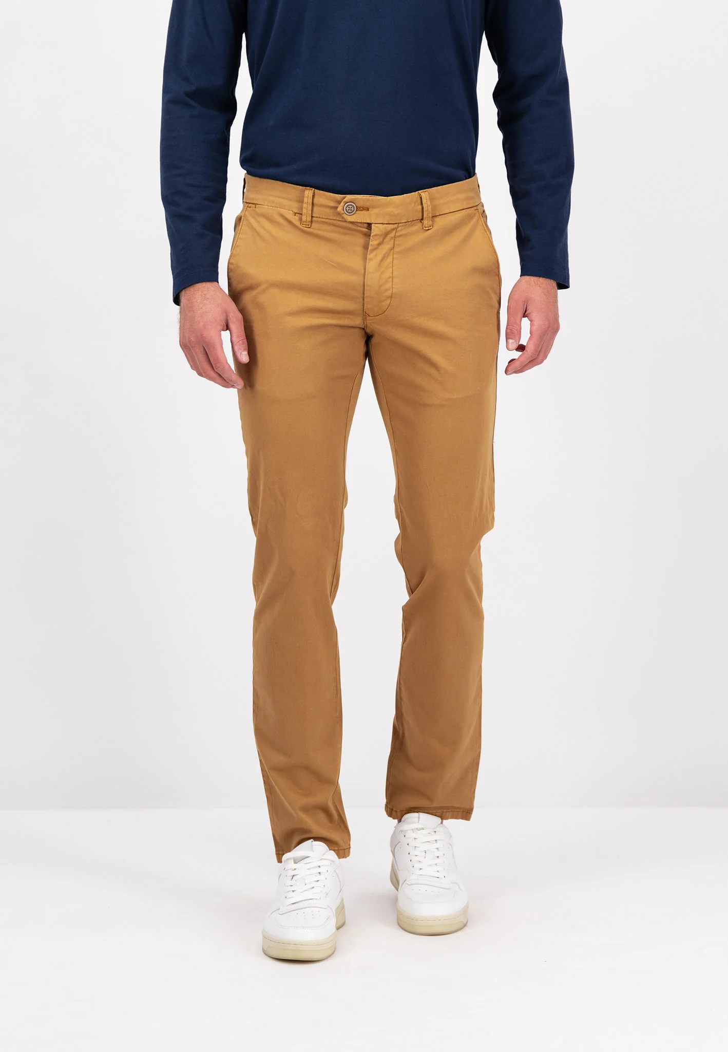 Chino aus Baumwoll-Mix– Straight-Leg - Image 9