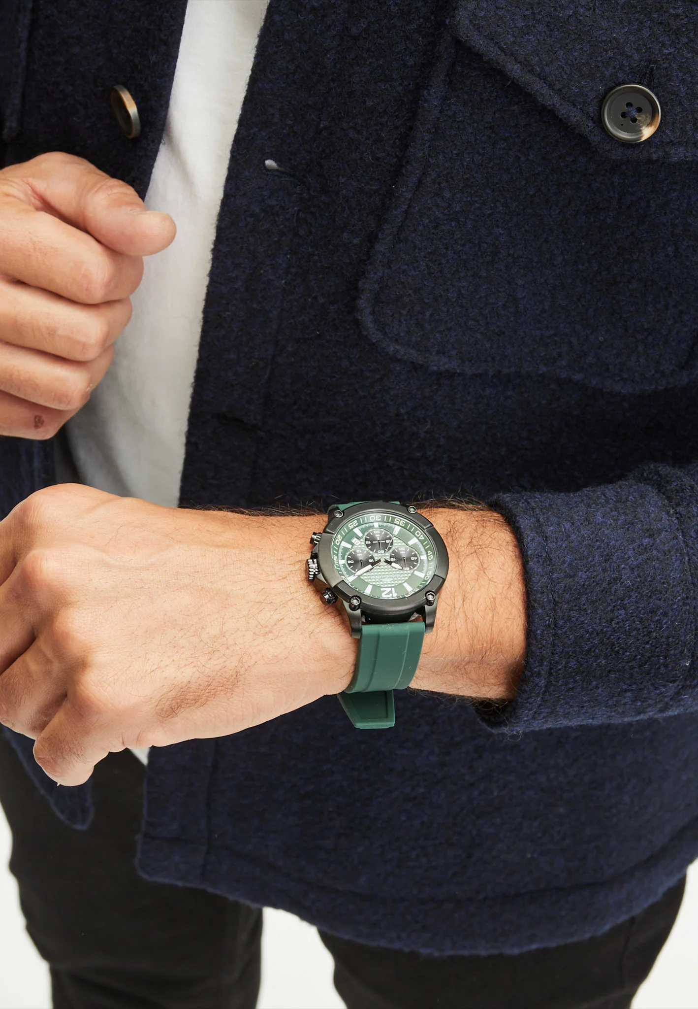 Edelstahlarmbanduhr mit Chronographenfunktion und grünem Silikonband - Image 5