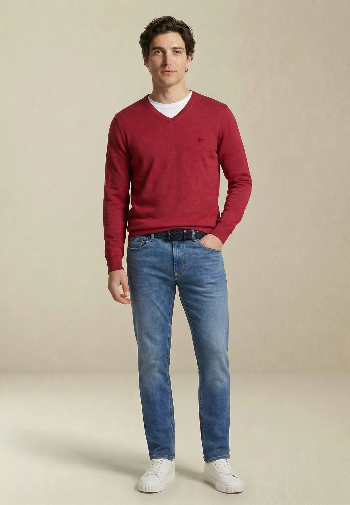 Feinstrickpullover aus reiner Baumwolle mit V-Ausschnitt - Image 12
