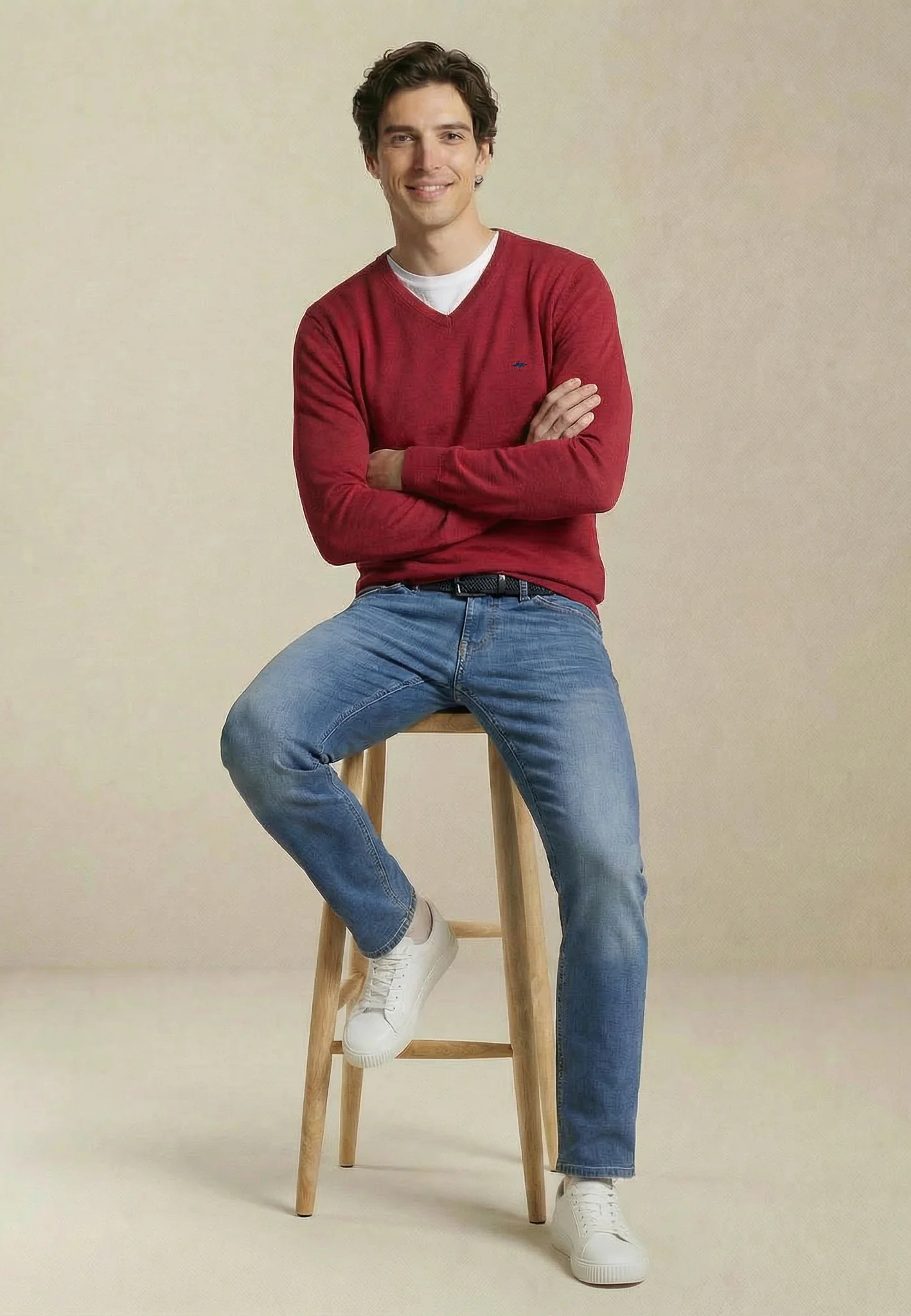 Feinstrickpullover aus reiner Baumwolle mit V-Ausschnitt - Image 13