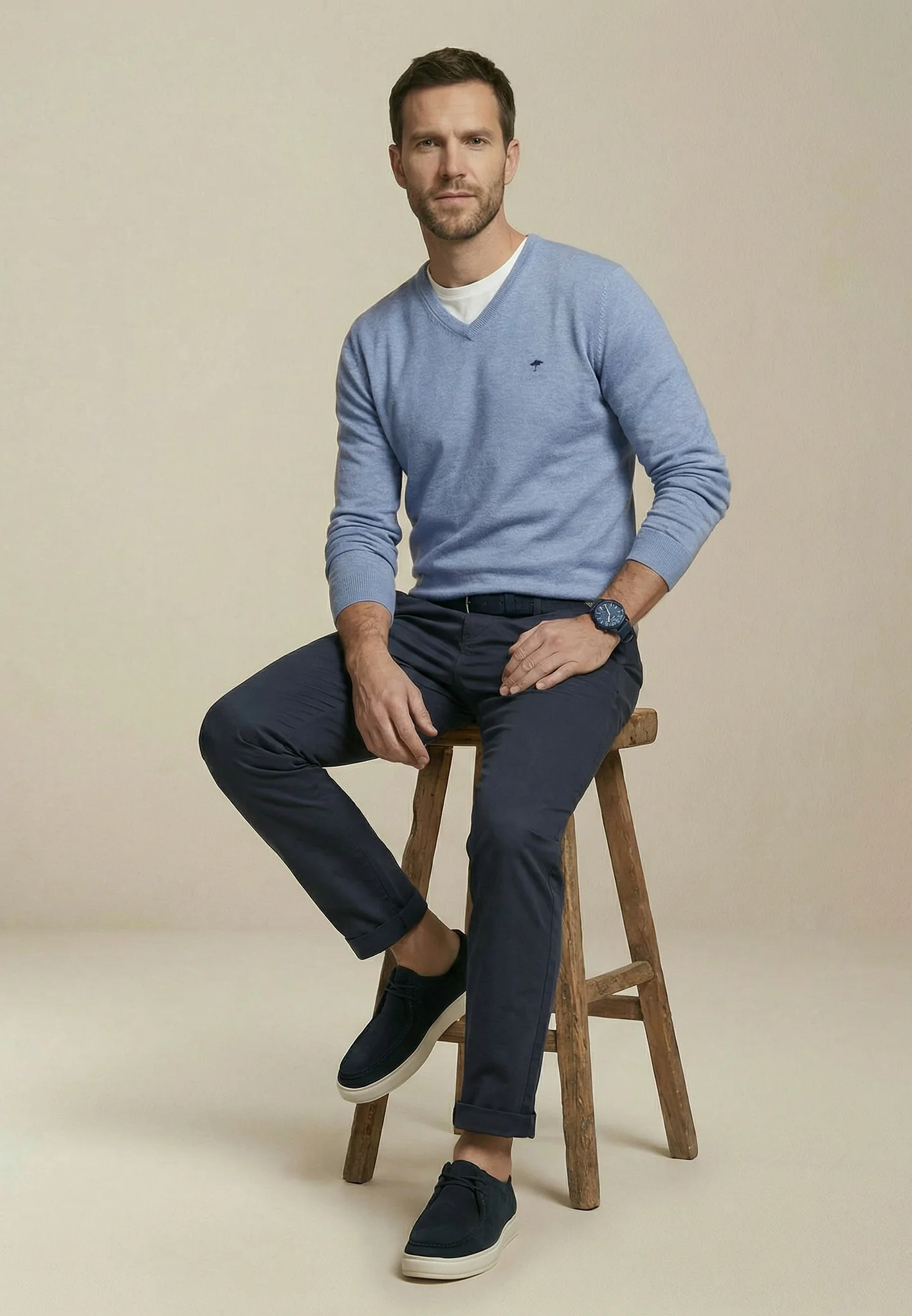 Feinstrickpullover aus reiner Baumwolle mit V-Ausschnitt - Image 43