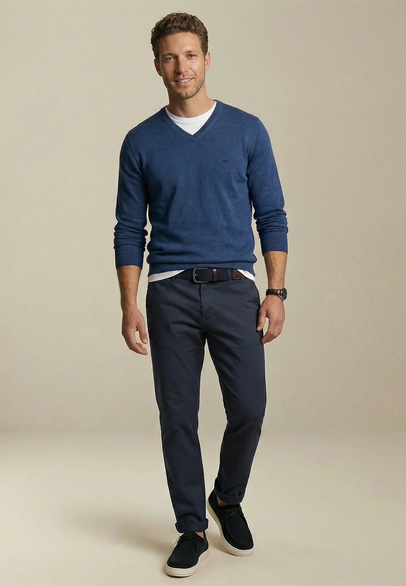 Feinstrickpullover aus reiner Baumwolle mit V-Ausschnitt - Image 47