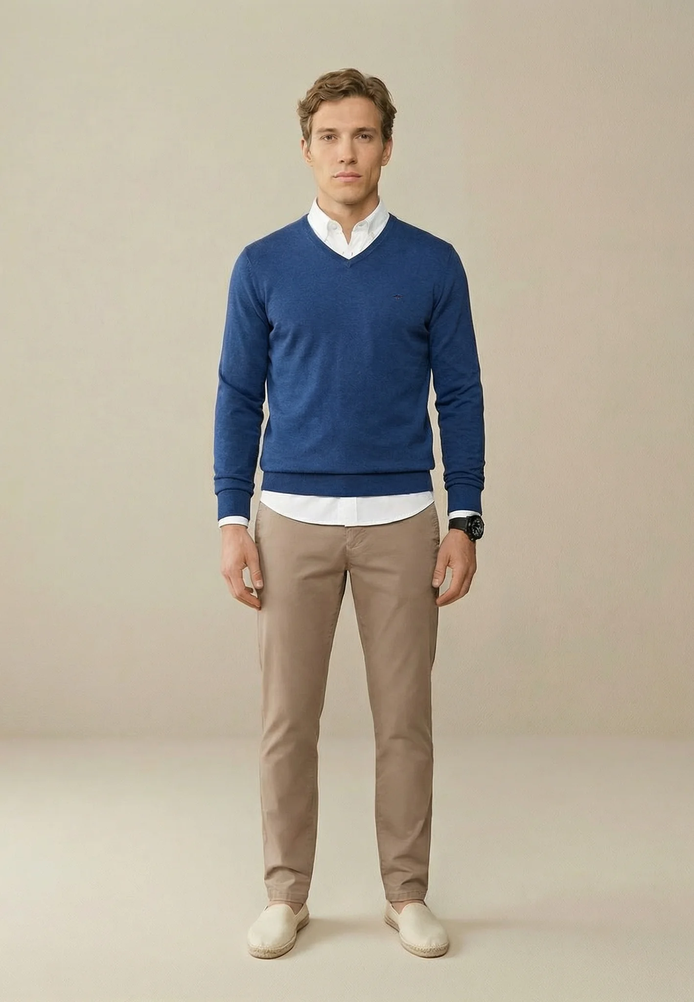 Feinstrickpullover aus reiner Baumwolle mit V-Ausschnitt - Image 52