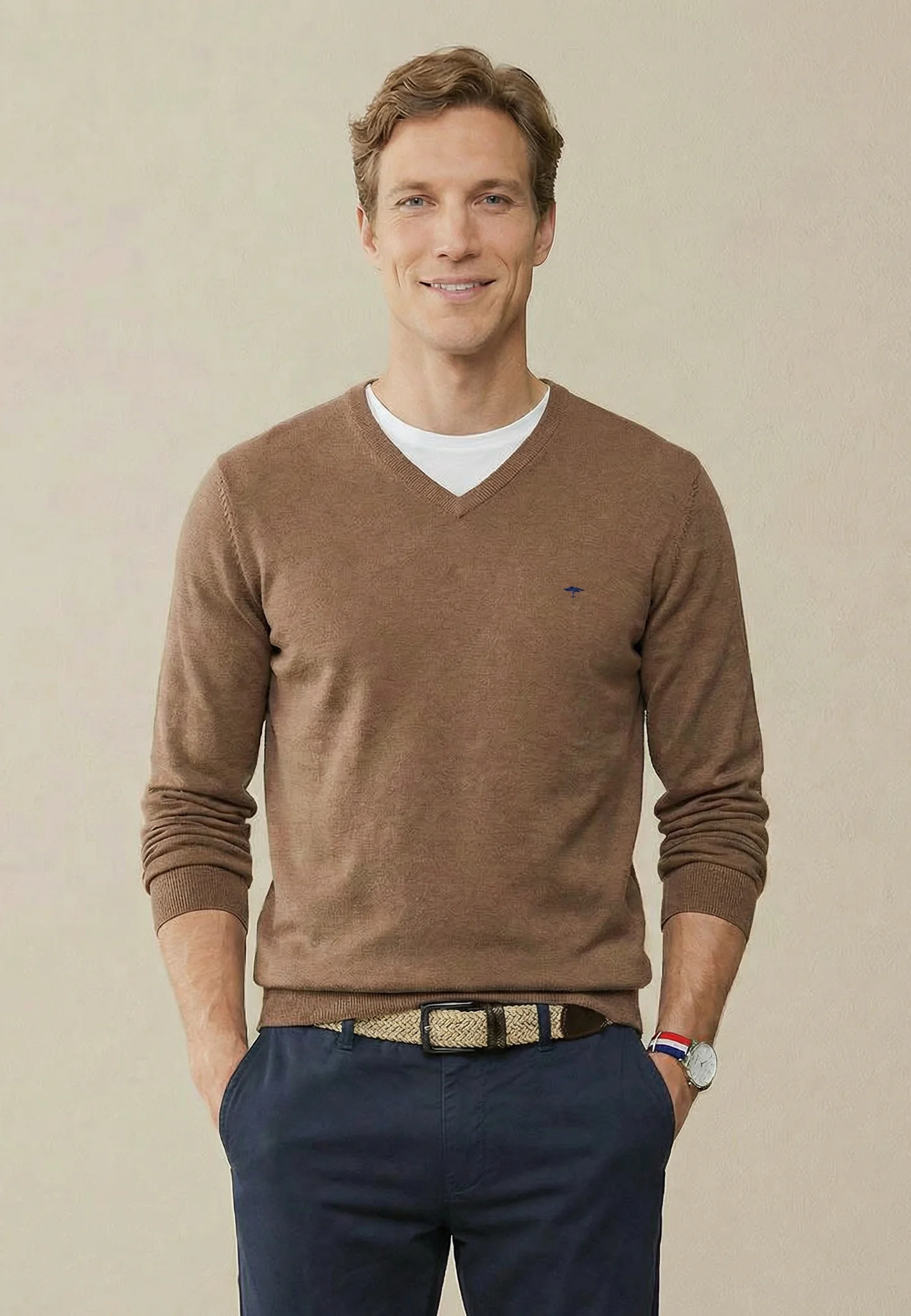 Feinstrickpullover aus reiner Baumwolle mit V-Ausschnitt - Image 6