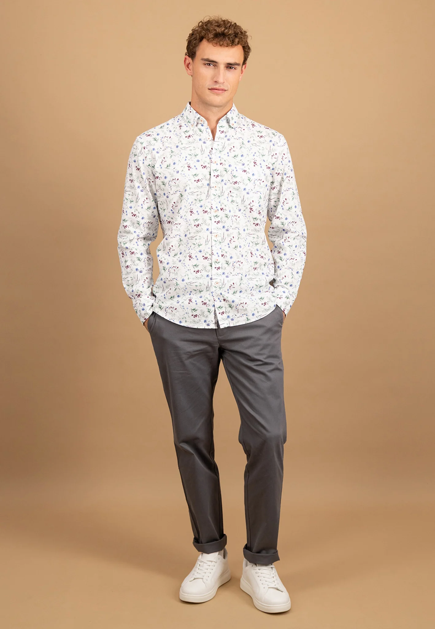 Oxfordhemd aus Baumwolle mit floralem Print und Button-Down-Kragen - Image 2