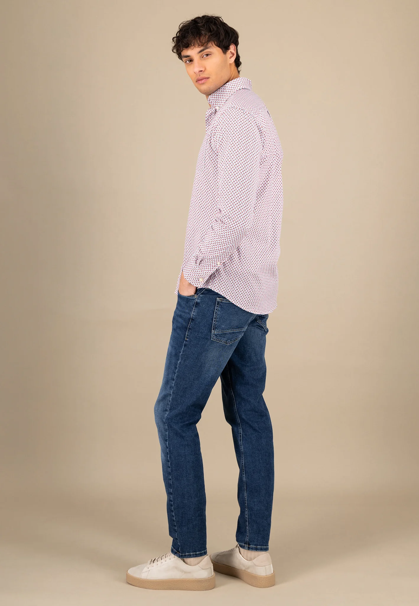 Hemd aus Baumwolle mit Musterung und Button-Down-Kragen - Image 15