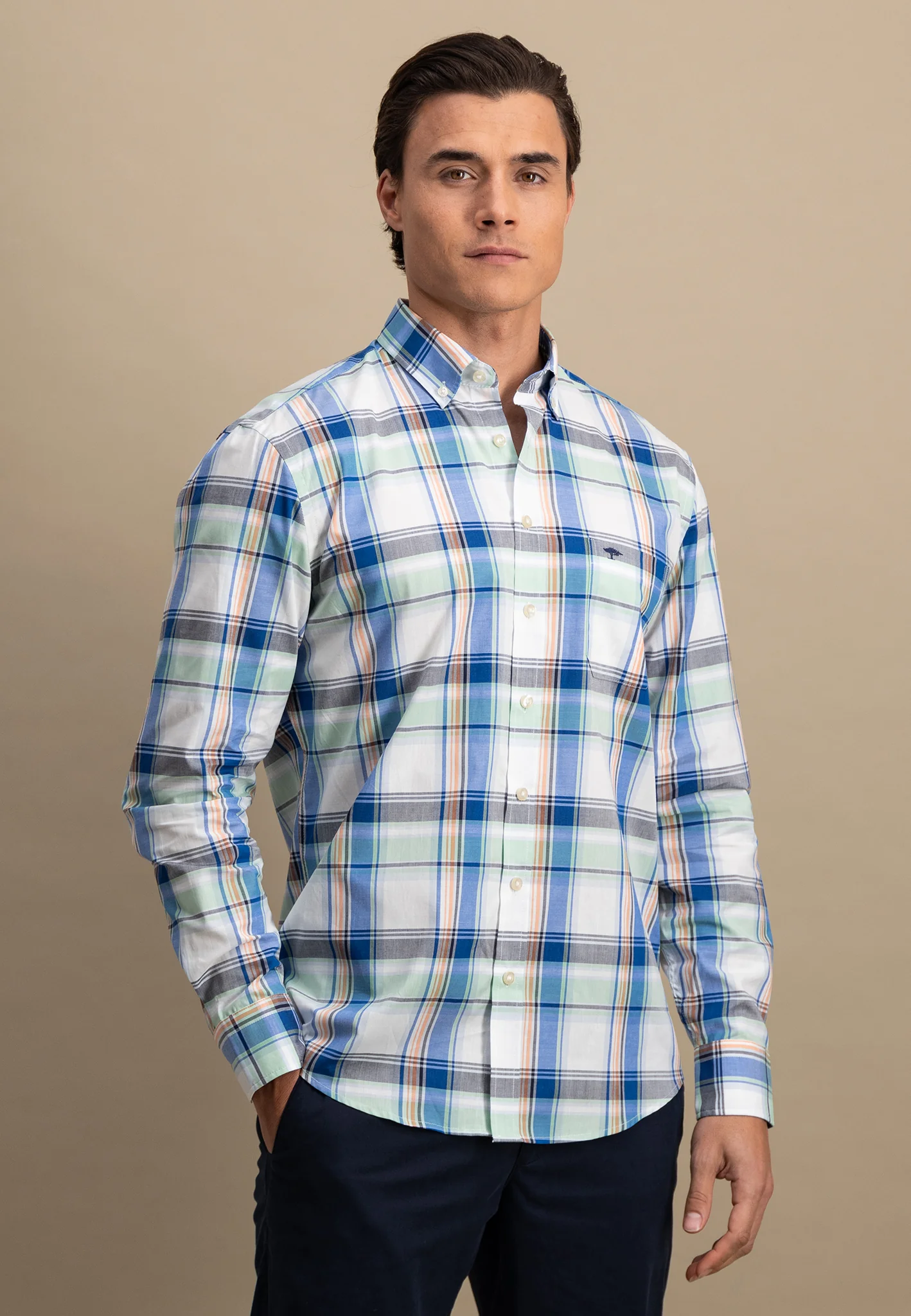 Hemd mit Karomuster und Button-Down-Kragen