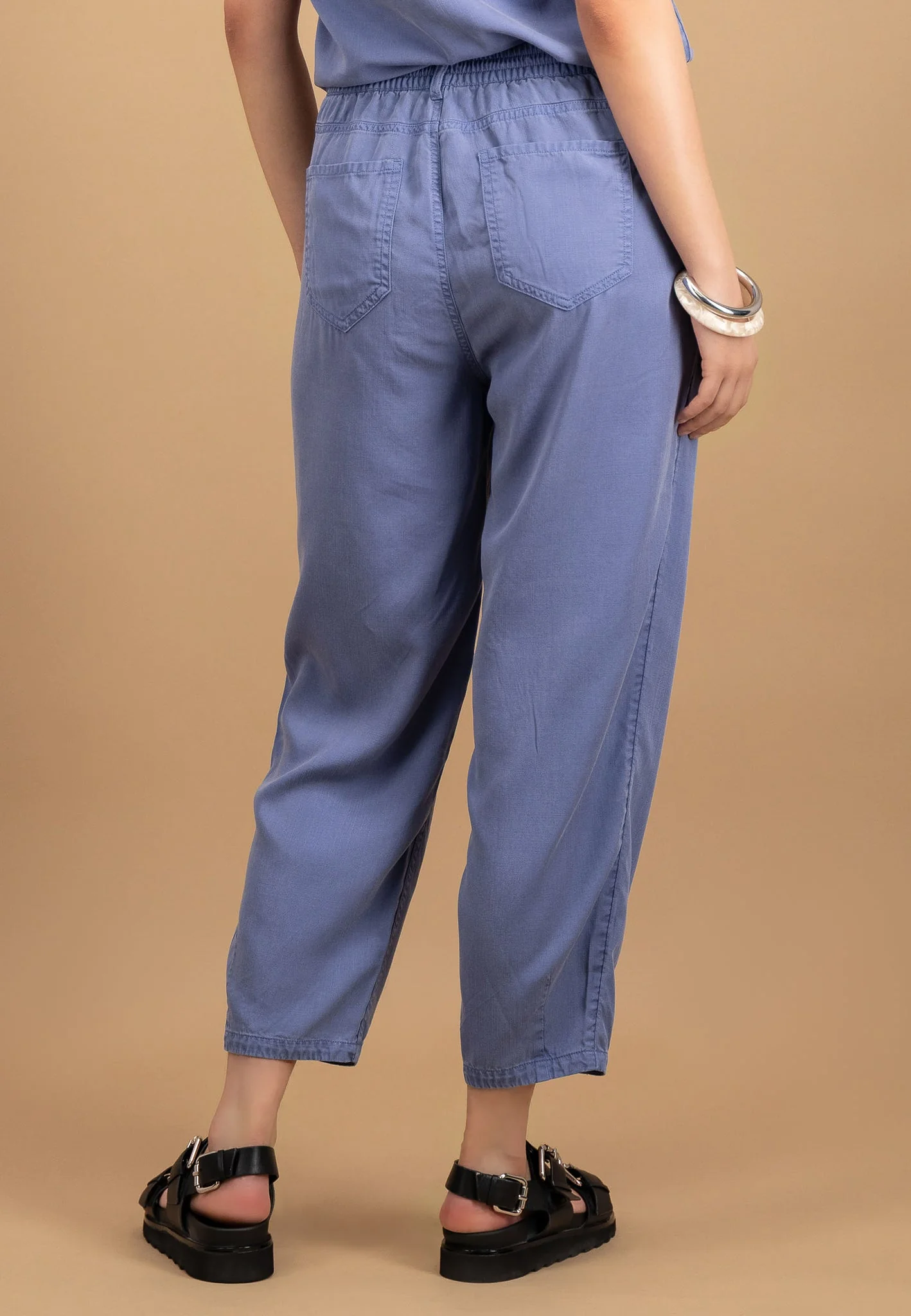 Hose aus Lyocell mit lockerer Passform und softem Griff - Straight-Leg - Image 16