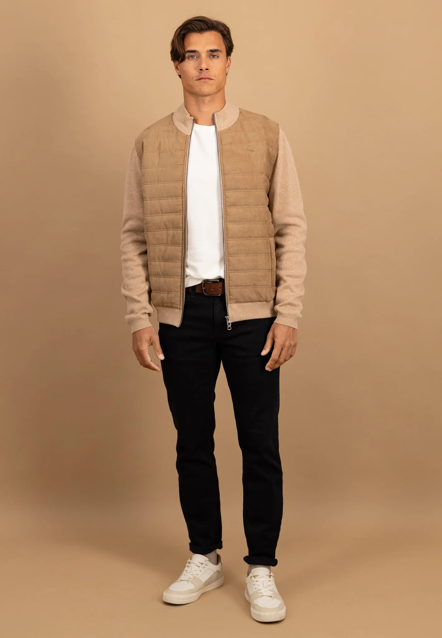 Hybrid-Cardigan mit Reißverschluss und seitlichen Eingriffstaschen - Image 2