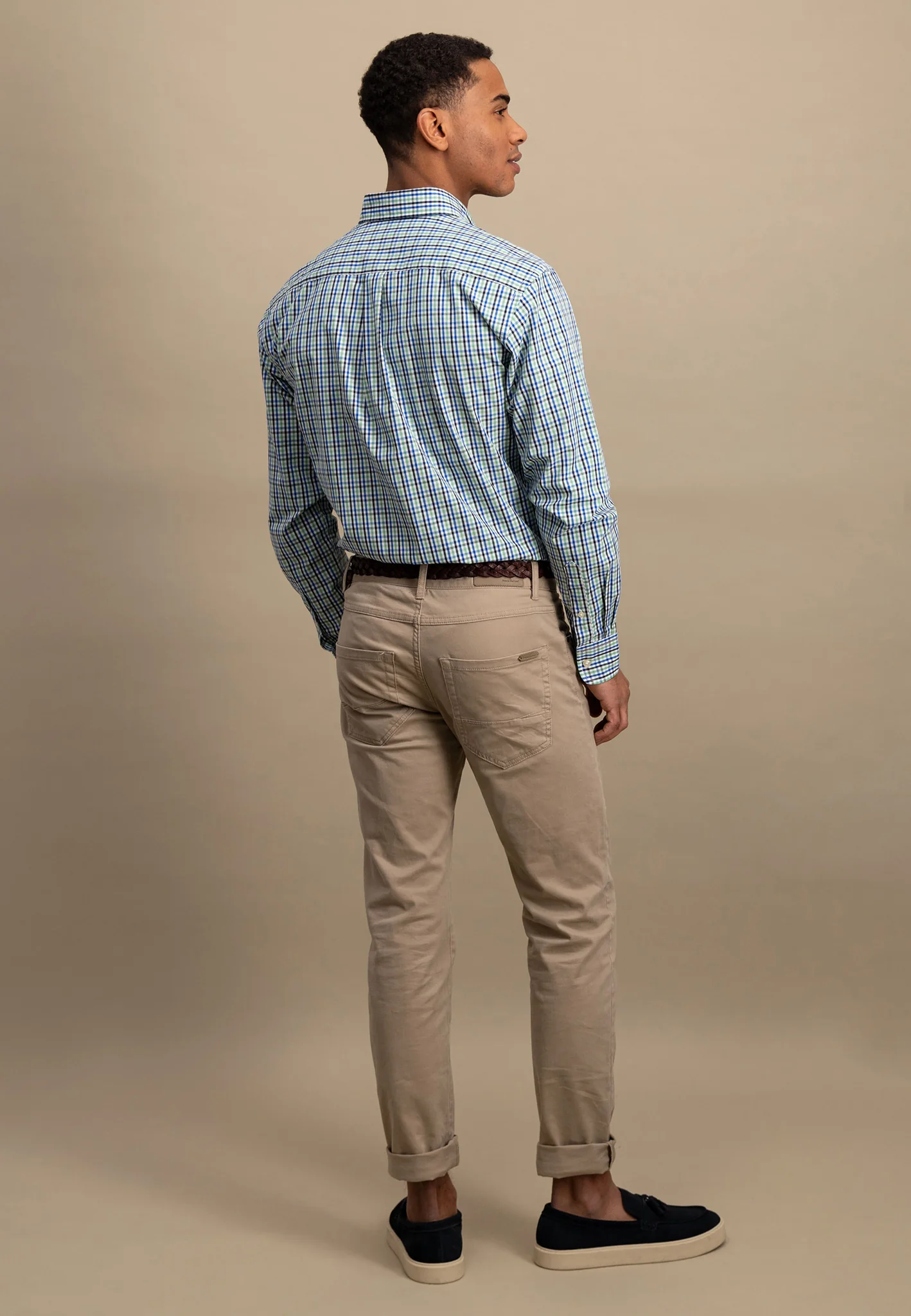 Kariertes Hemd aus Baumwolle mit Button-Down-Kragen - Image 9