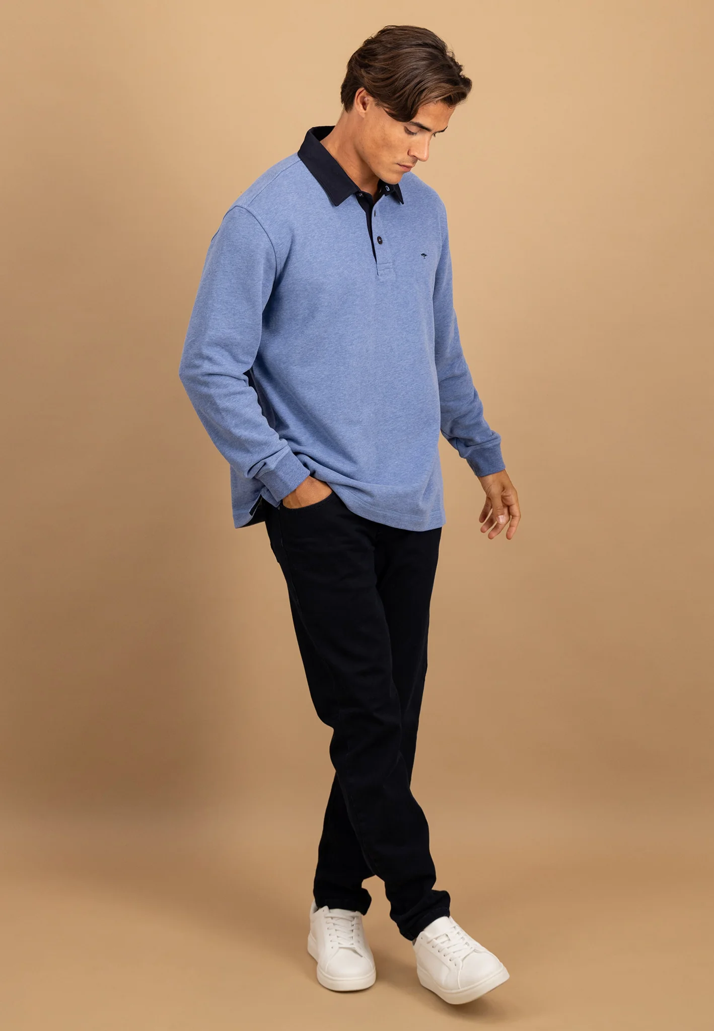 Langarm-Poloshirt aus Baumwolle mit Kontrastkragen - Image 4