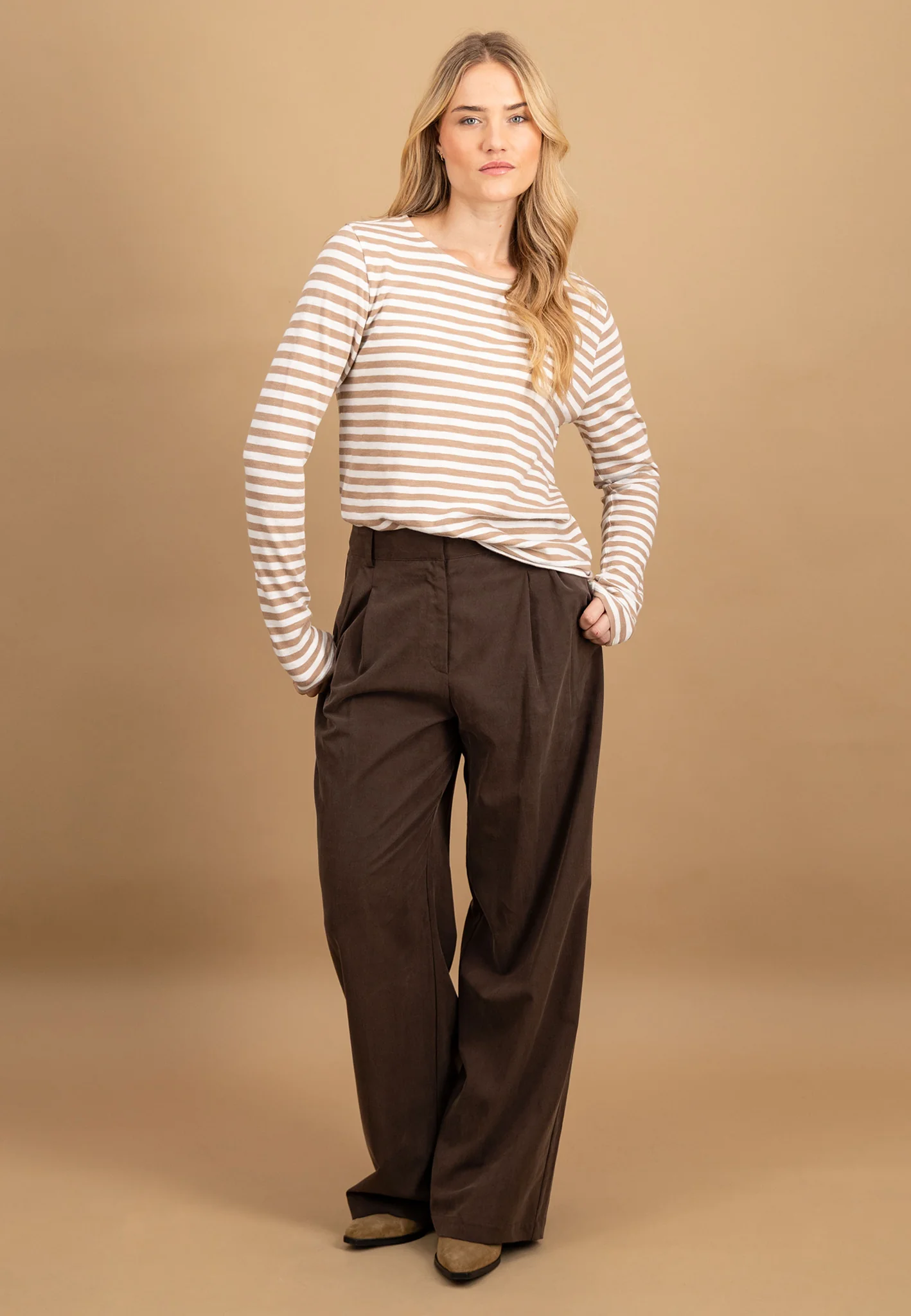 Langarmshirt aus Baumwolle mit Streifenmuster und Rundhalsausschnitt - Image 14