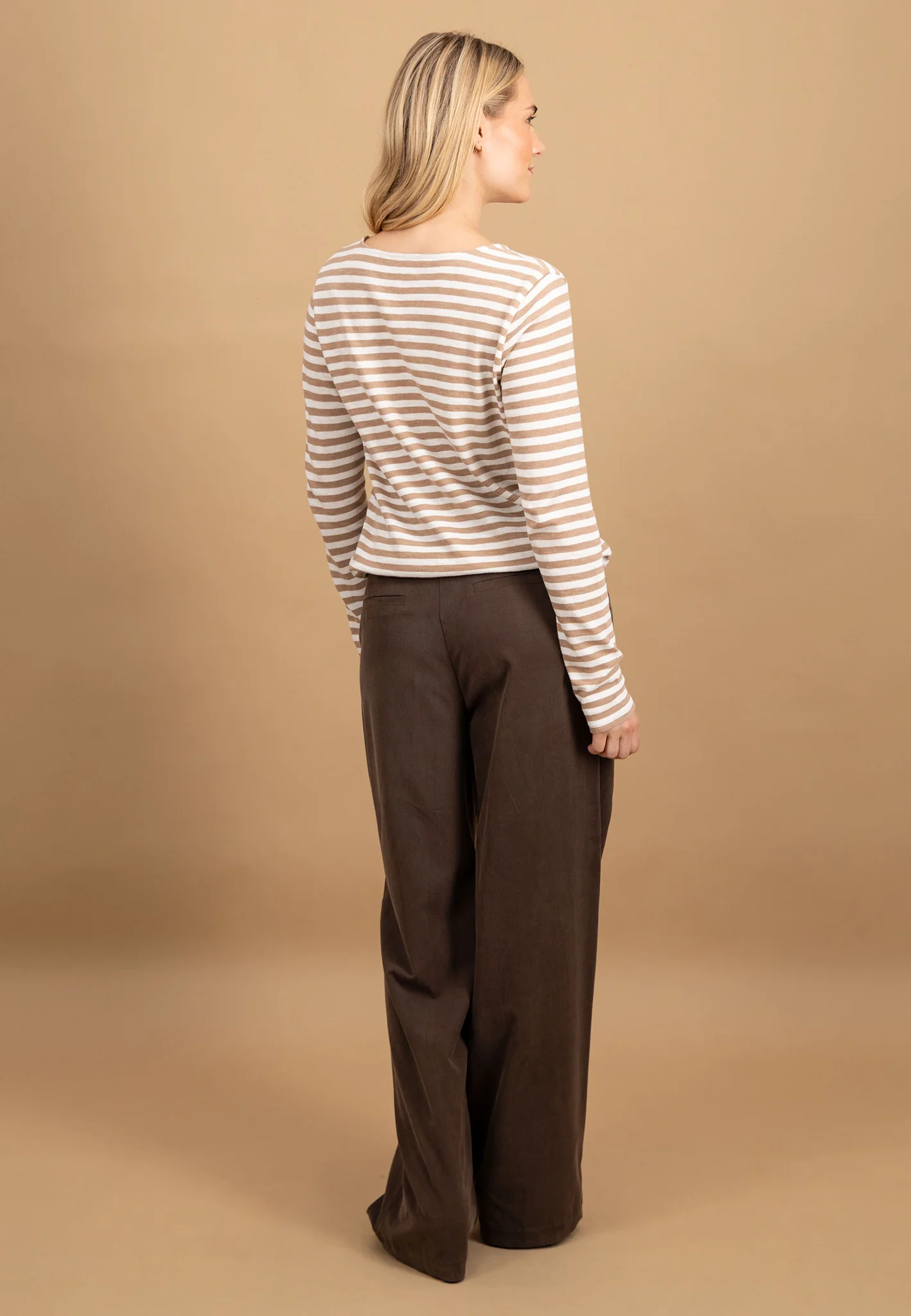 Langarmshirt aus Baumwolle mit Streifenmuster und Rundhalsausschnitt - Image 15