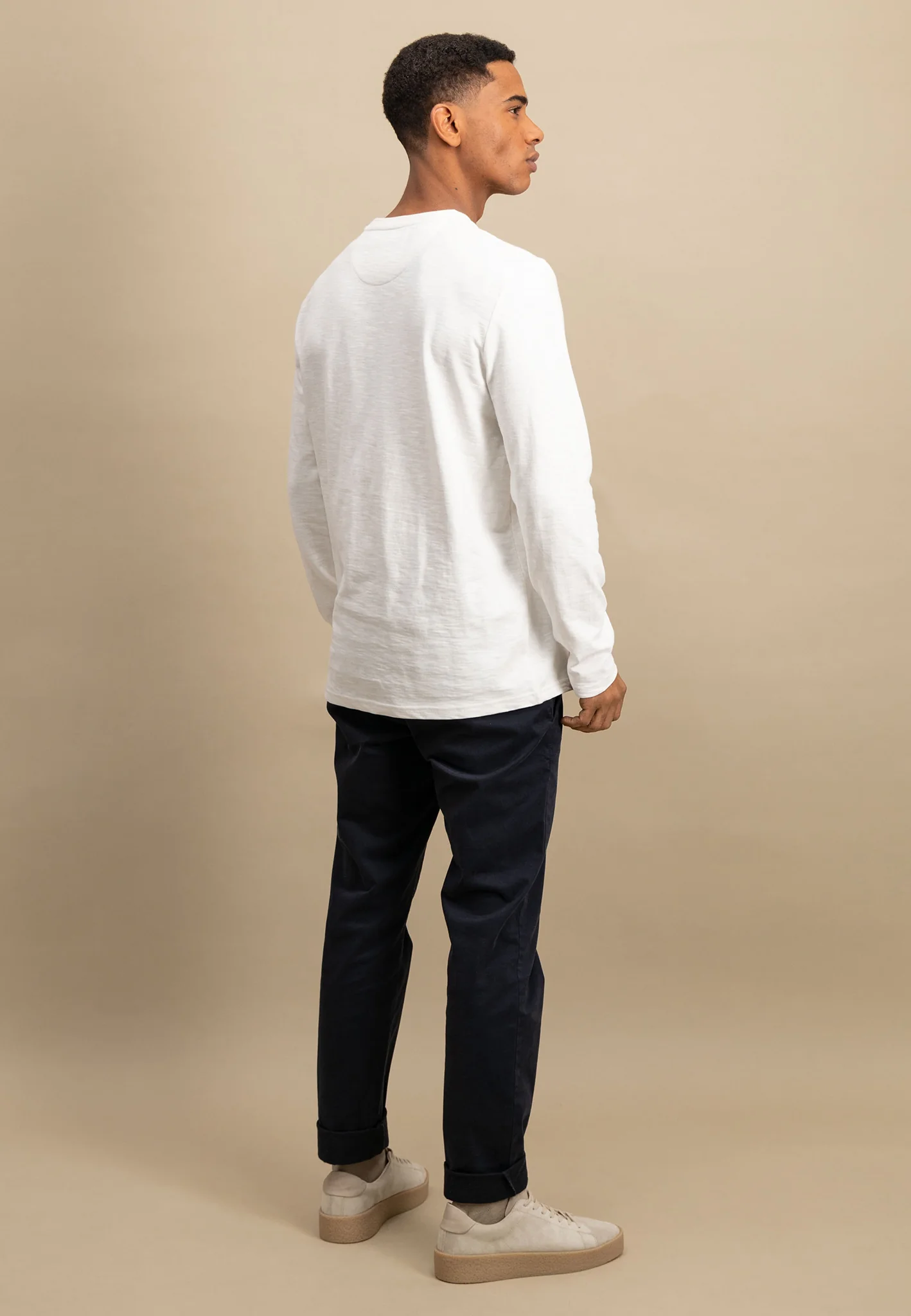 Langarmshirt mit Rundhalsausschnitt und Brusttasche - Image 3