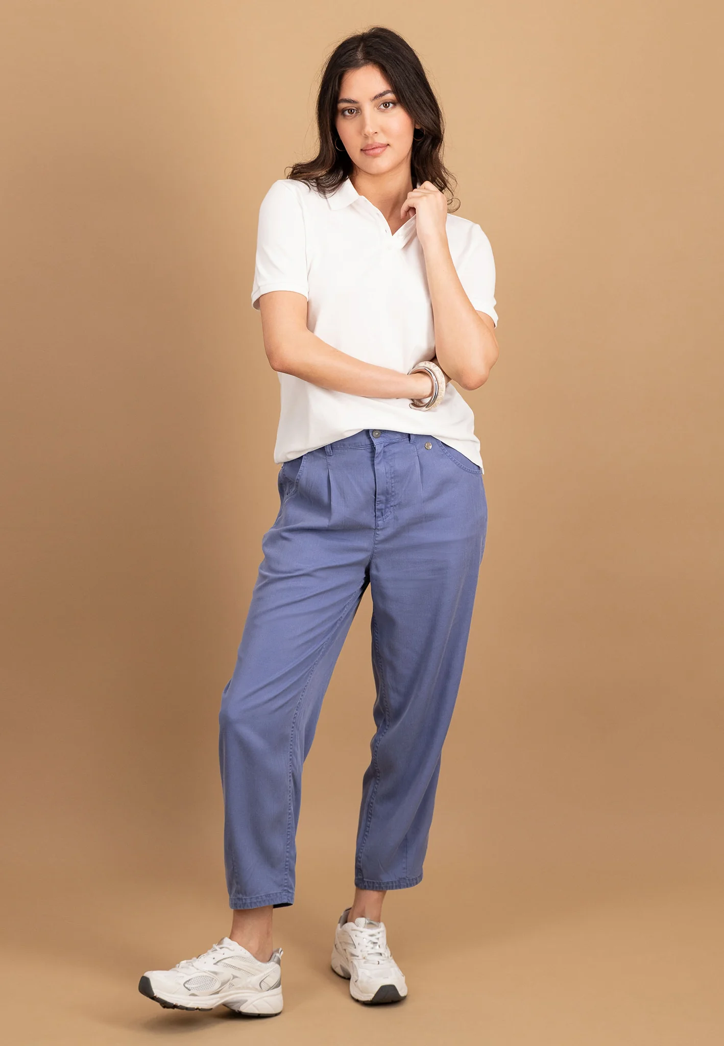 Poloshirt aus Baumwoll-Stretch mit Knopfleiste und klassischem Kragen - Image 8
