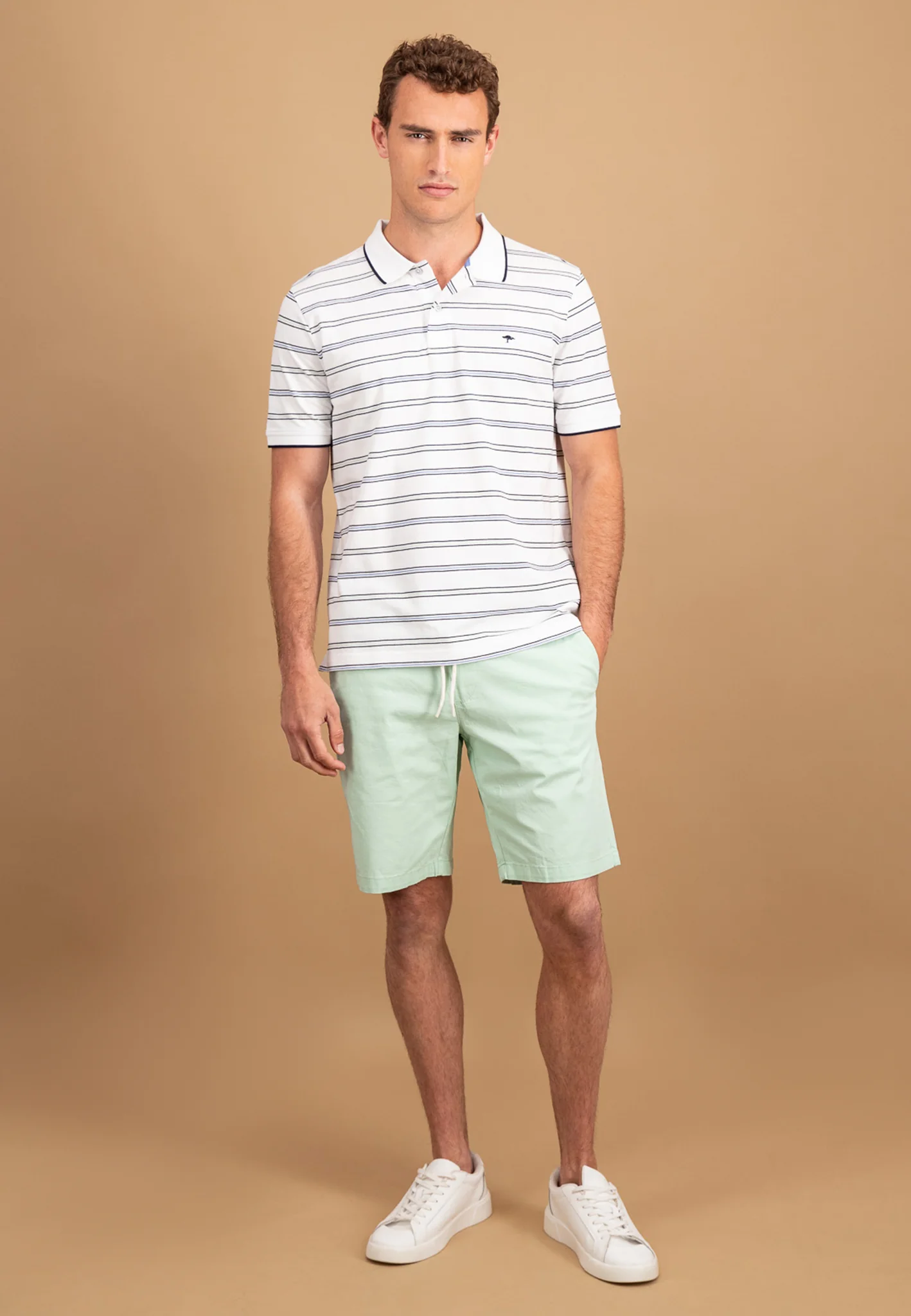 Poloshirt aus Baumwolle in Streifenoptik - Image 9