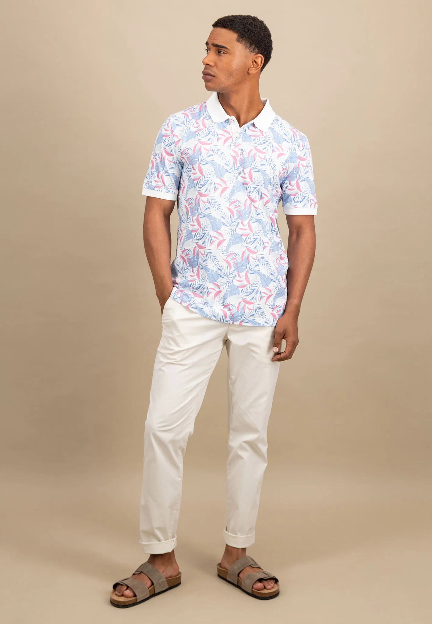 Poloshirt aus Baumwolle mit botanischem Allover-Print - Image 4