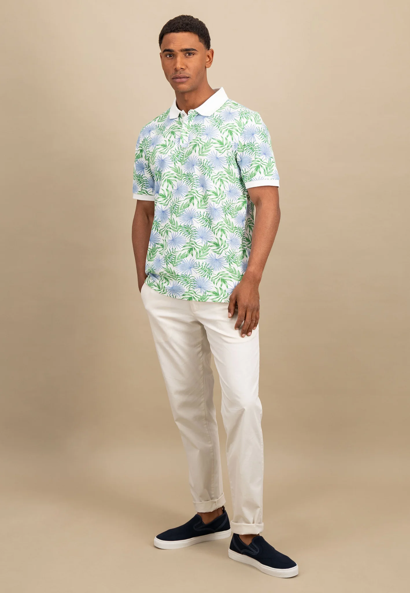Poloshirt aus Baumwolle mit botanischem Print - Image 4