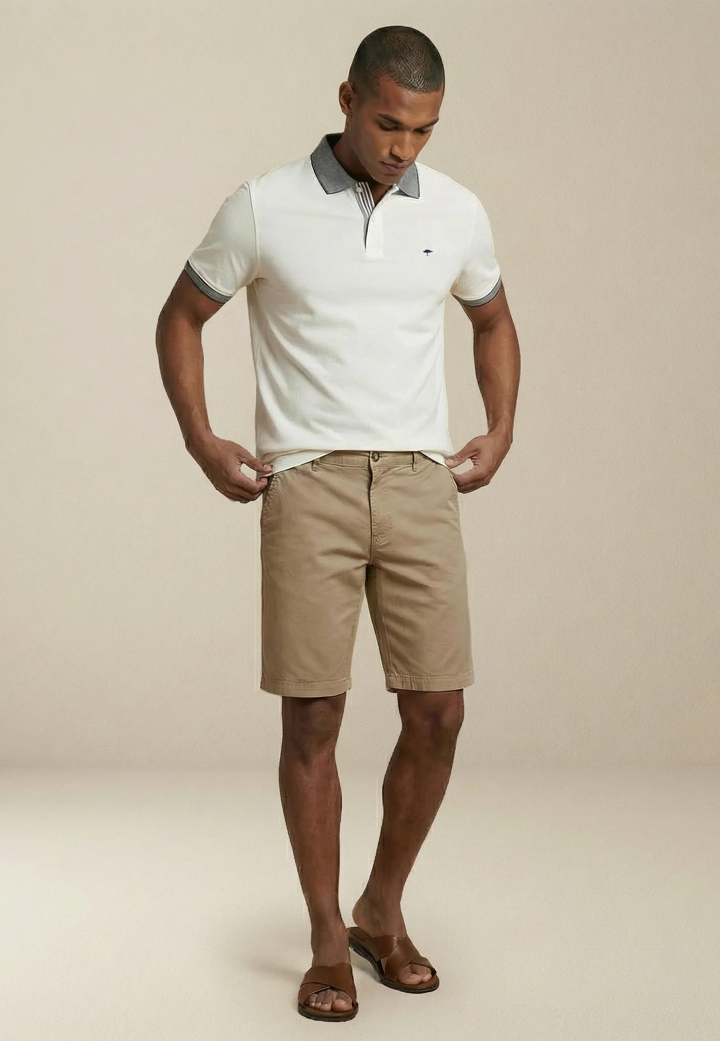 Poloshirt aus Baumwolle mit Kontrastdetails - Image 3
