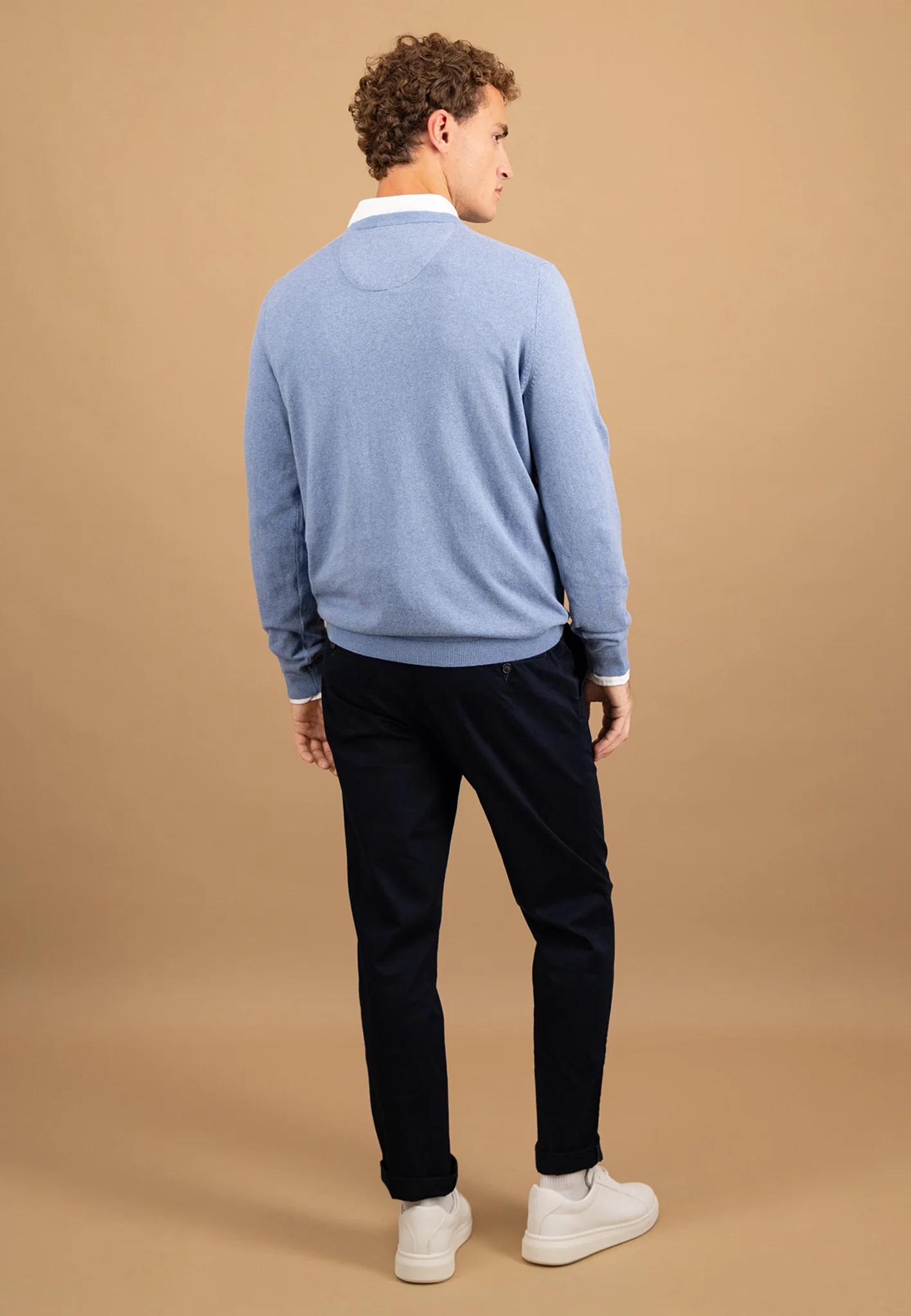 Pullover aus Baumwoll-Kaschmir mit Rundhalsausschnitt - Image 9