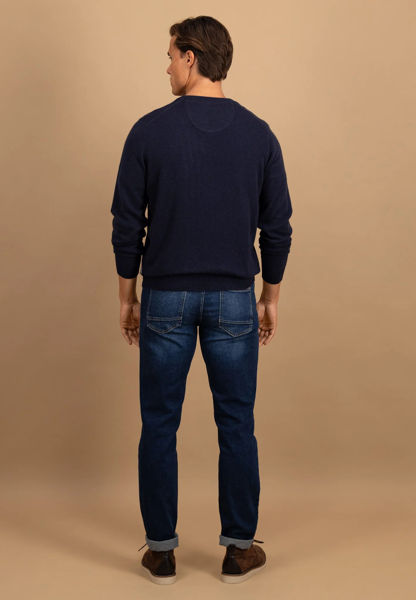Pullover aus reinem Kaschmir mit Rundhalsausschnitt - Image 11