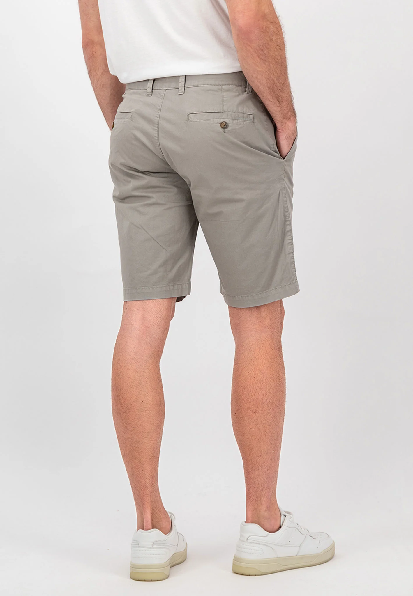 Shorts aus Baumwoll-Mix mit leichtem Stretchanteil - Image 22
