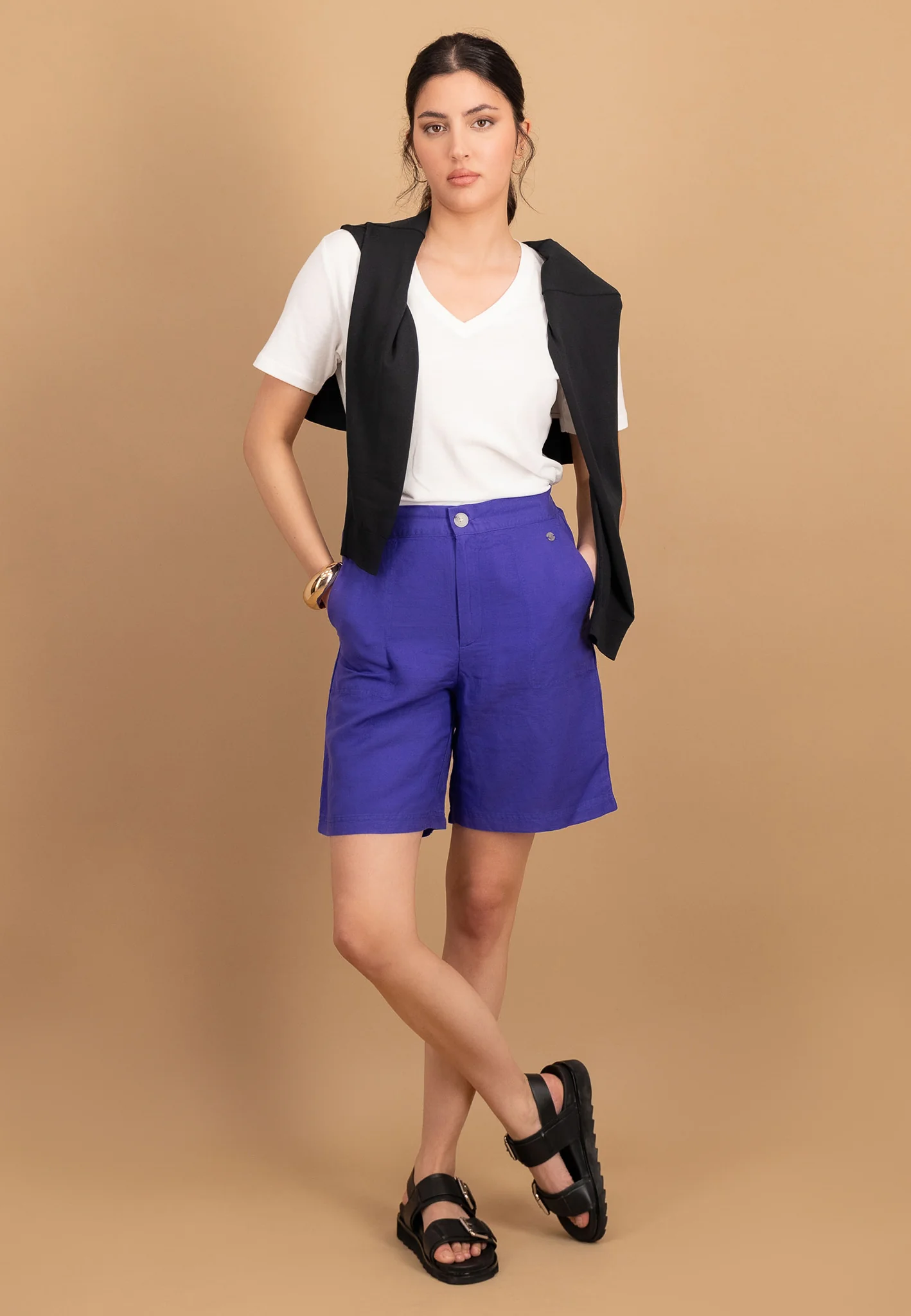Shorts aus Leinen-Mix mit Taschen - Image 3