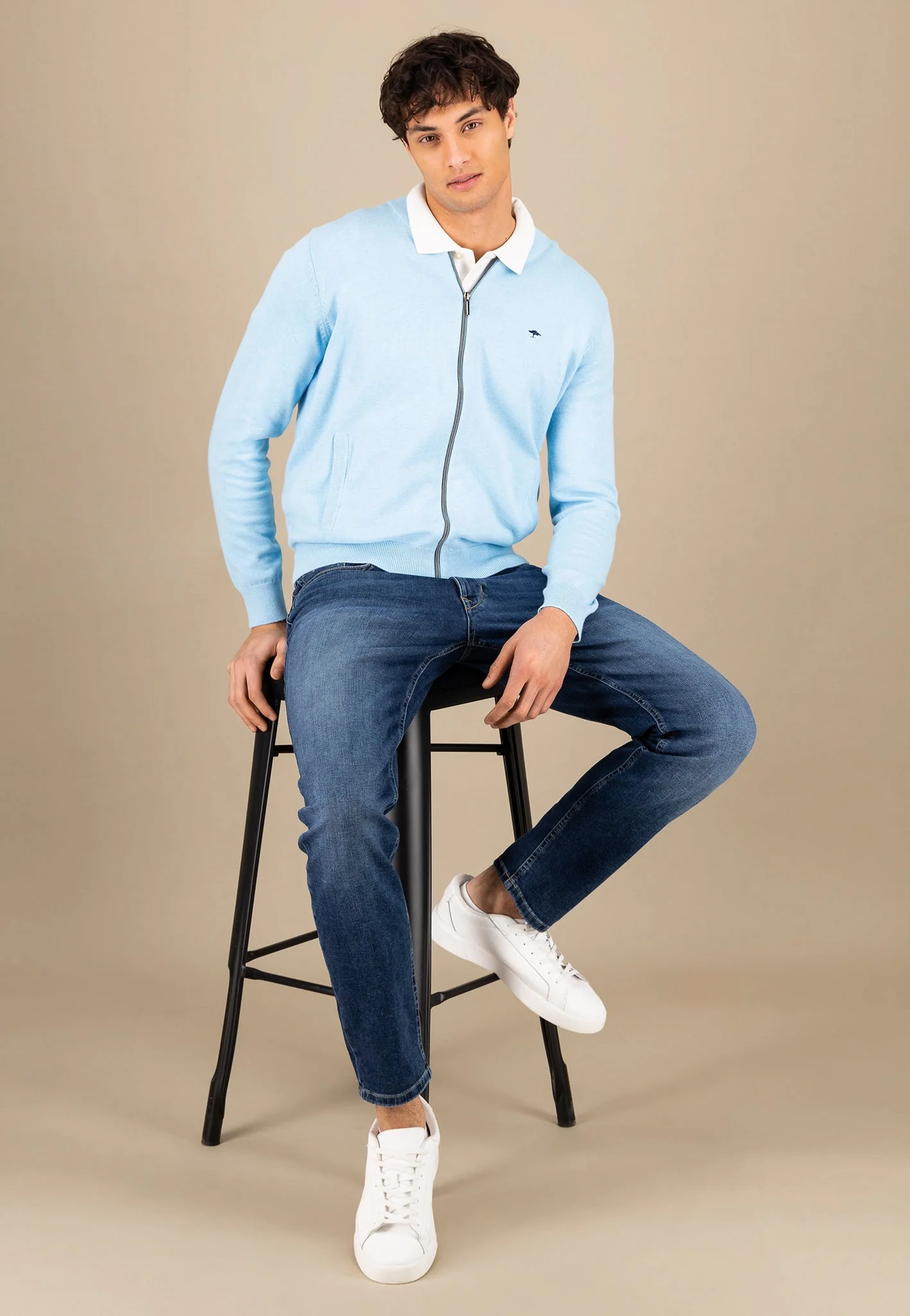 Strickjacke aus Baumwolle mit Collegekragen - Image 12