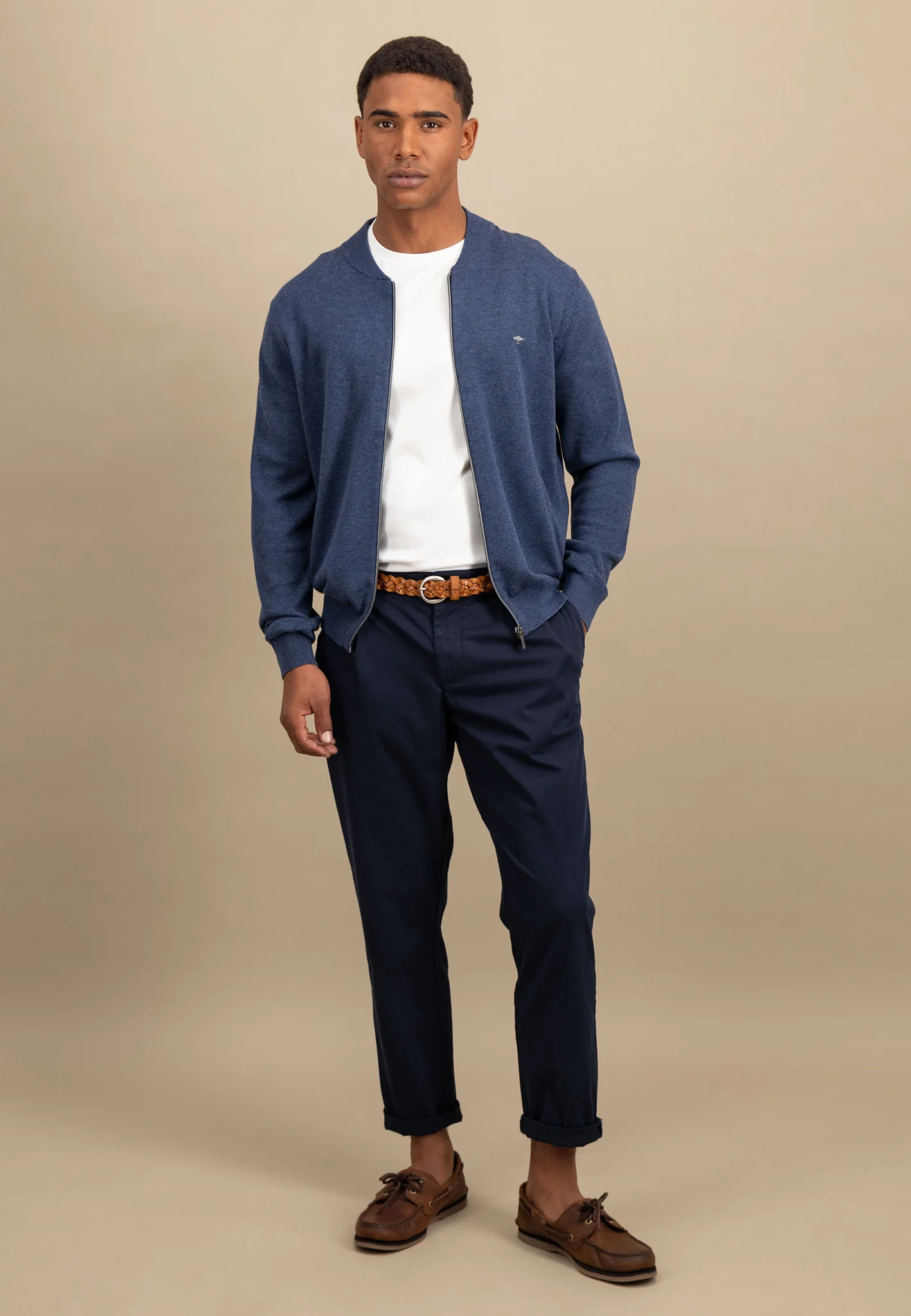 Strickjacke aus Baumwolle mit Collegekragen - Image 18