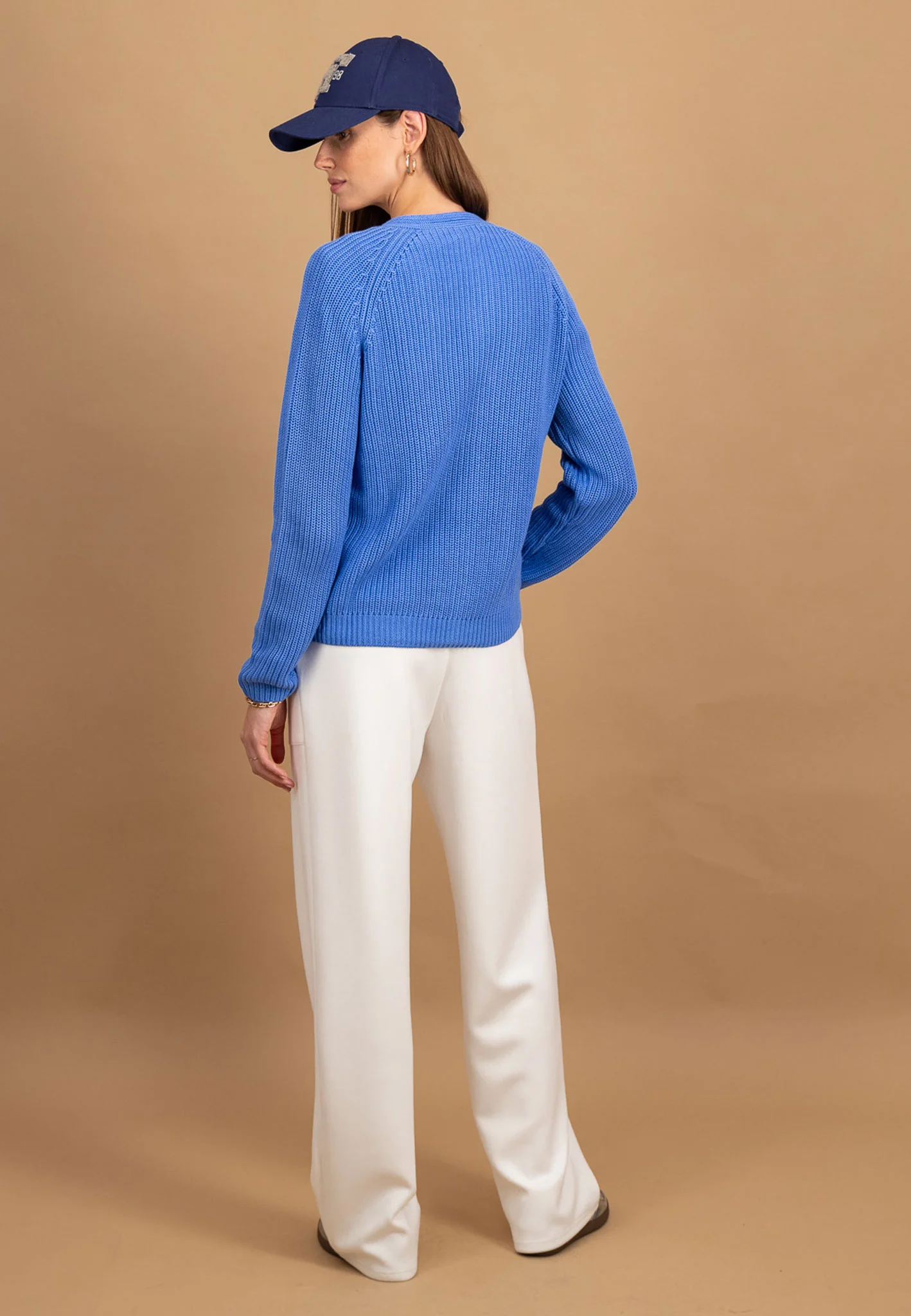 Strickjacke aus Baumwolle mit V-Ausschnitt und Knopfleiste - Image 16