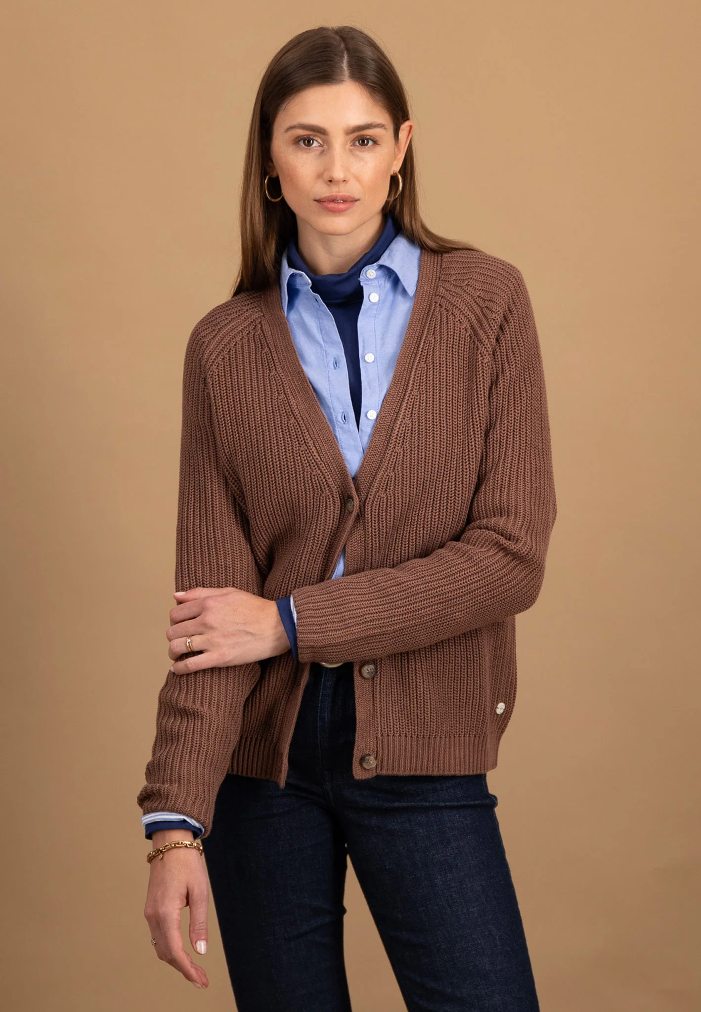 Strickjacke aus Baumwolle mit V-Ausschnitt und Knopfleiste - Image 7