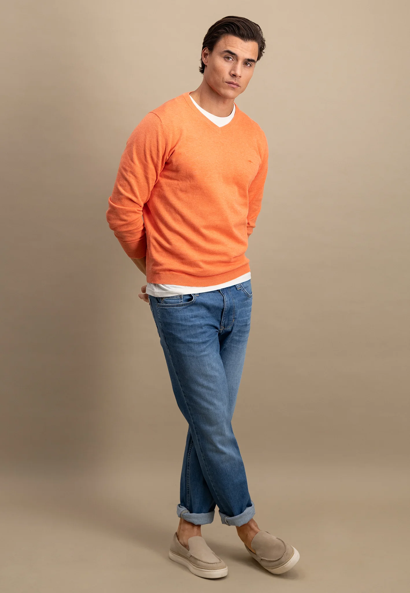 Strickpullover aus Baumwolle mit V-Ausschnitt - AIR COTTON - Image 10