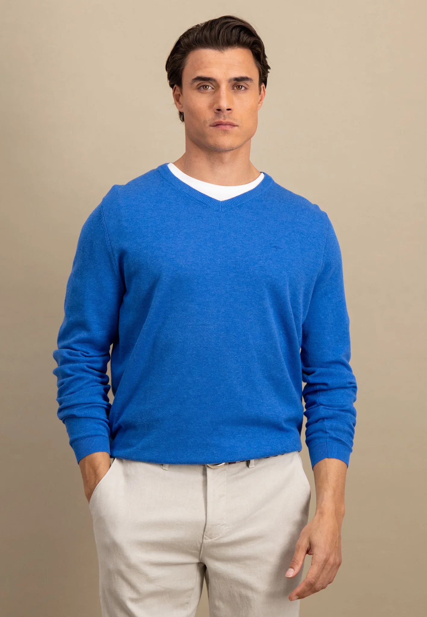 Strickpullover aus Baumwolle mit V-Ausschnitt - AIR COTTON - Image 23