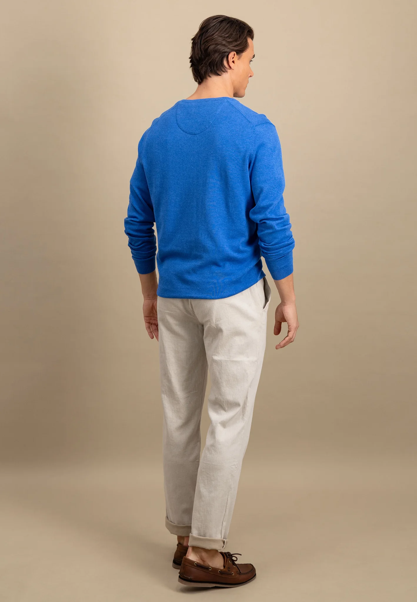 Strickpullover aus Baumwolle mit V-Ausschnitt - AIR COTTON - Image 25