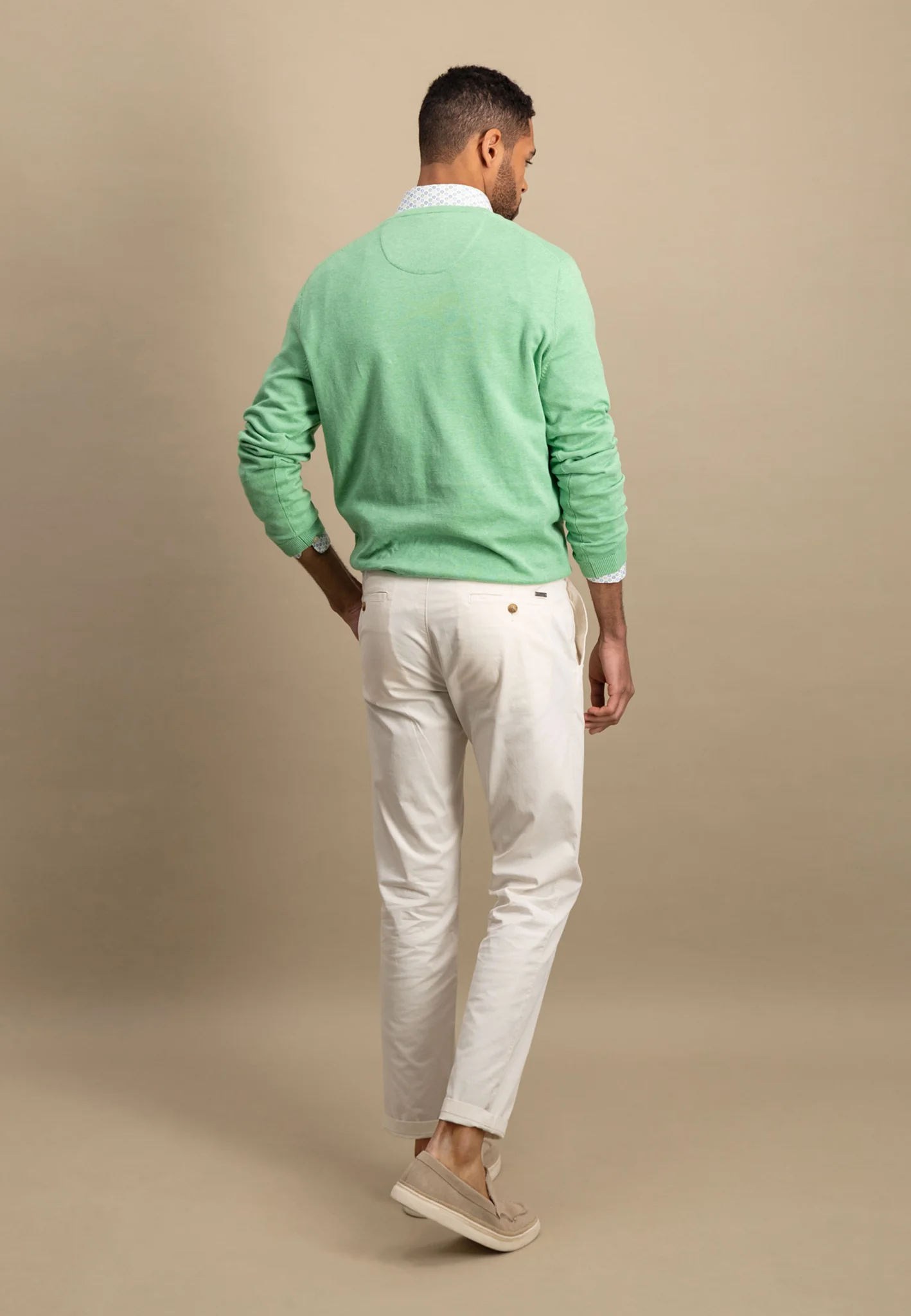 Strickpullover aus Baumwolle mit V-Ausschnitt - AIR COTTON - Image 31