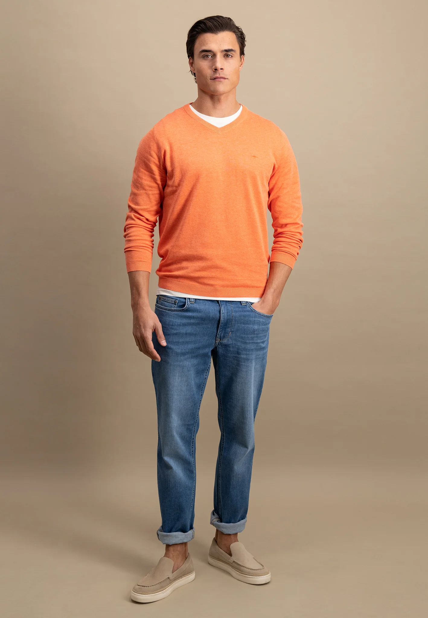 Strickpullover aus Baumwolle mit V-Ausschnitt - AIR COTTON - Image 8