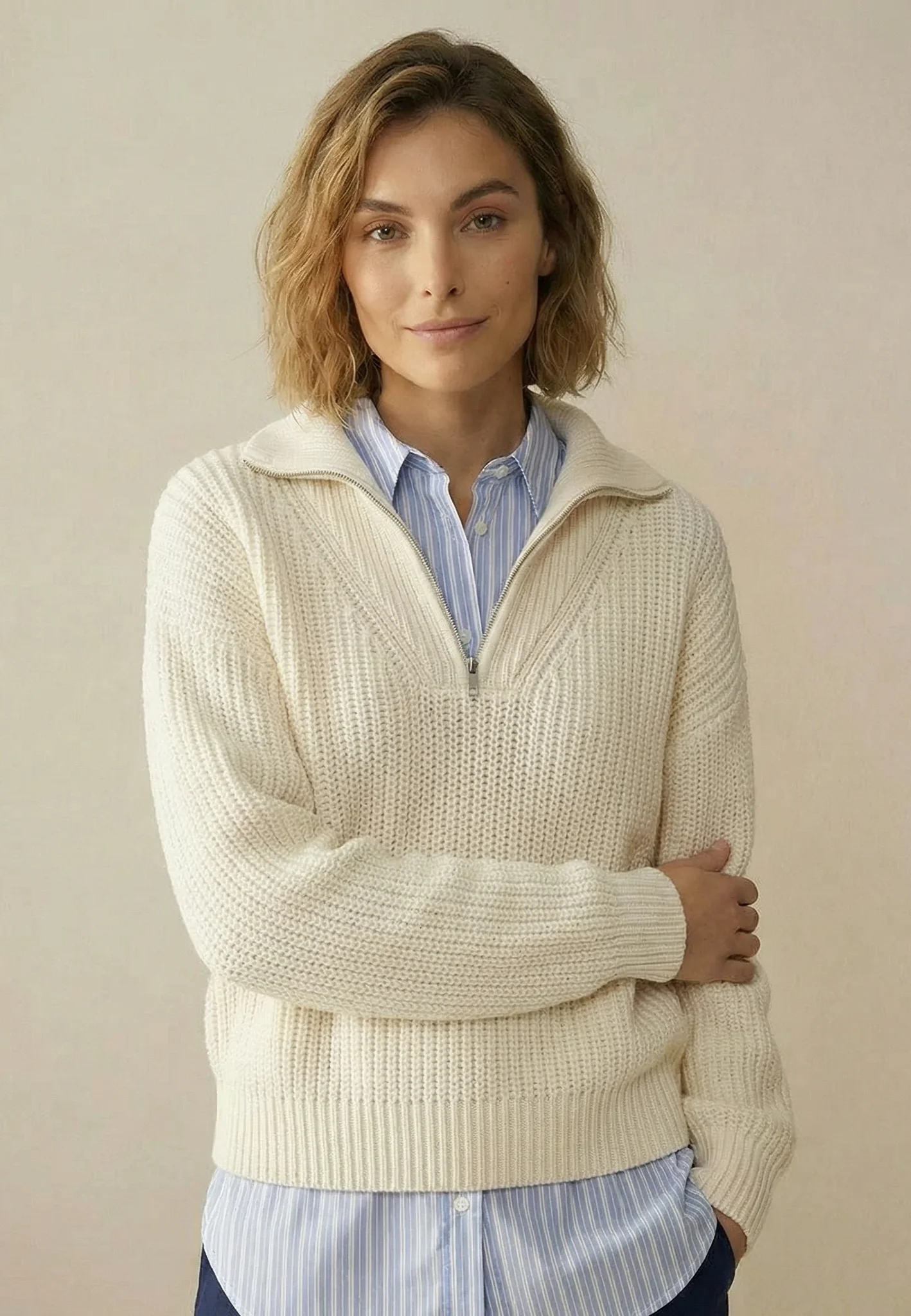 Strickpullover aus Baumwollmix mit Troyer-Kragen