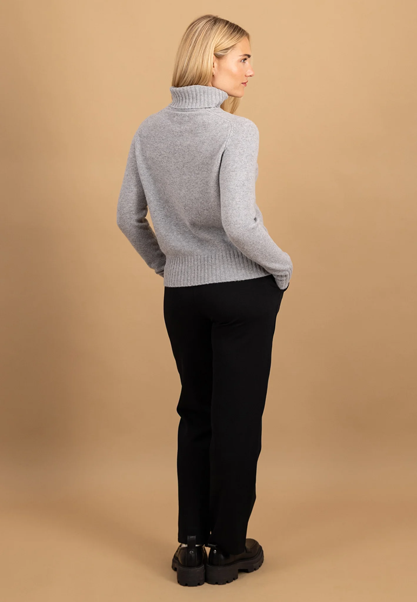 Strickpullover aus Merinowolle mit Rollkragen - Image 15
