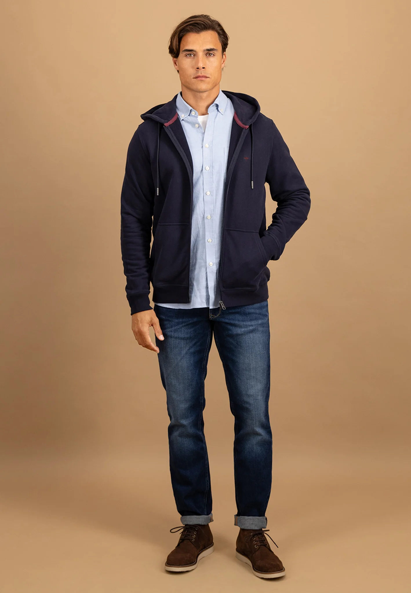 Sweatjacke aus Baumwolle mit Kapuze und Reißverschluss - Image 2