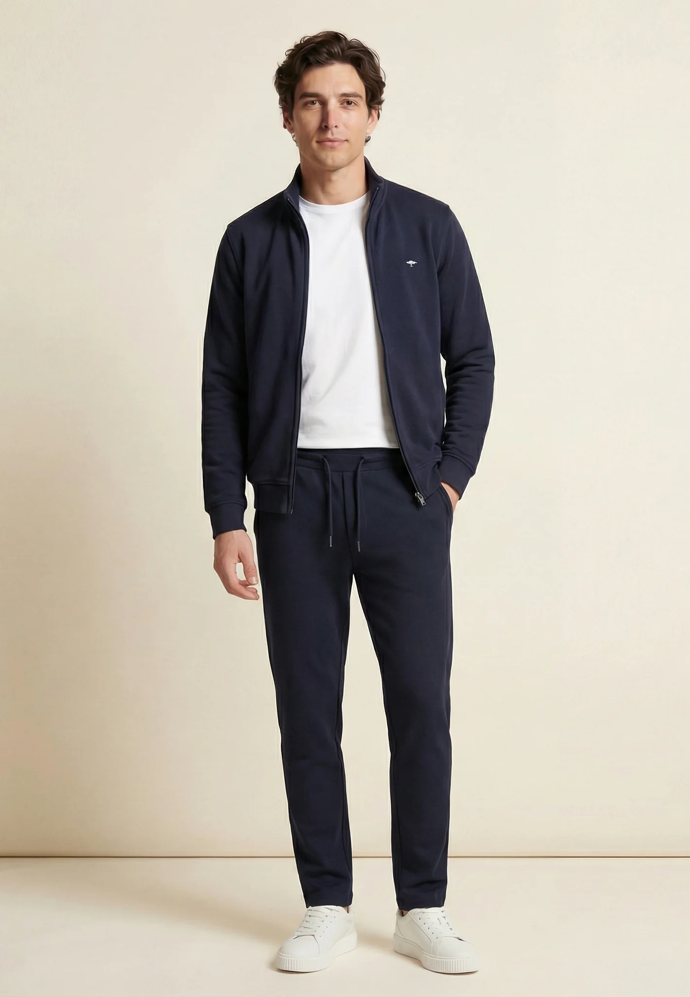 Sweatjacke aus Baumwolle mit Stehkragen - Image 2